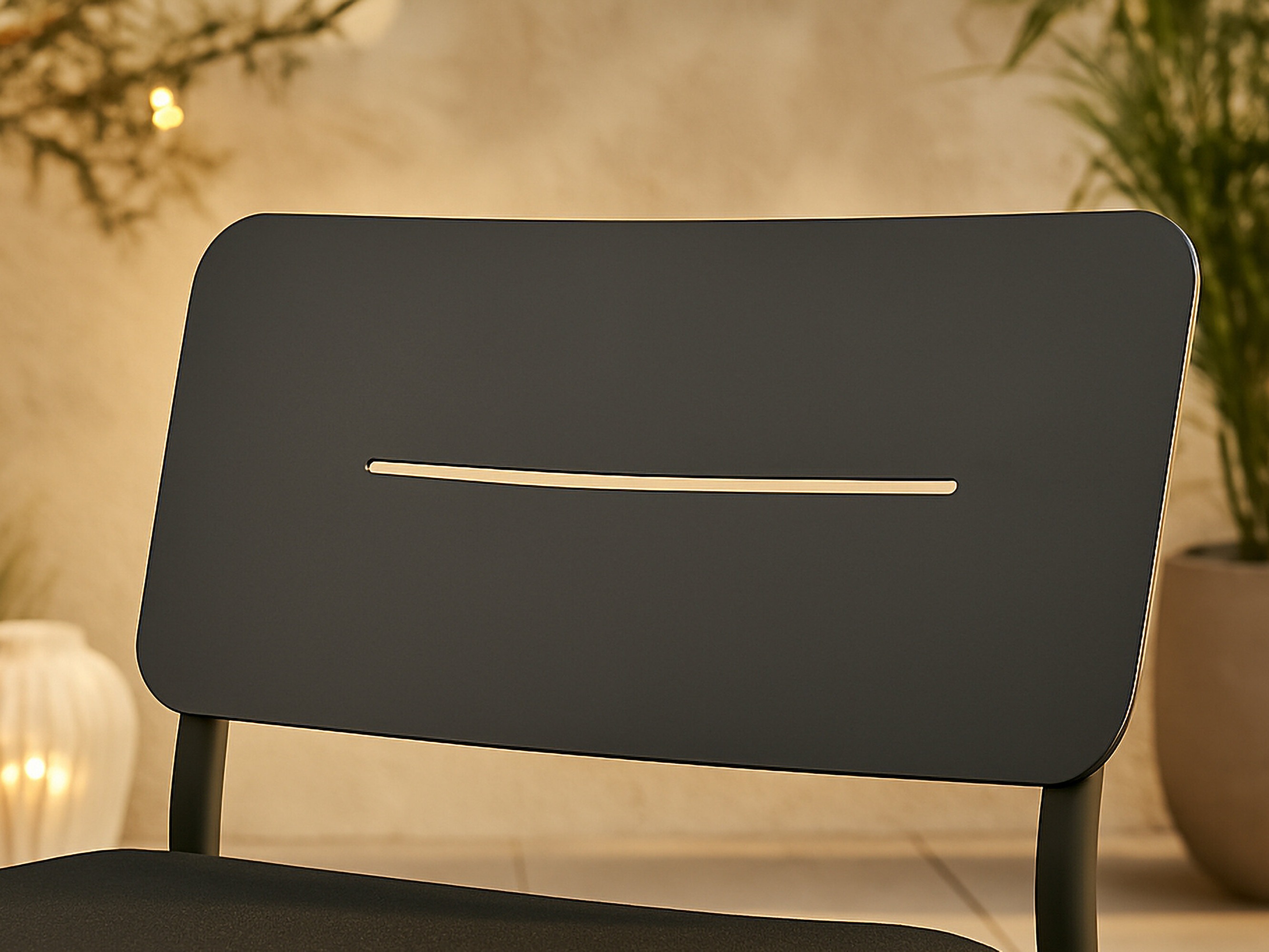 Vrtna stolica Dallas 825 (Crna)