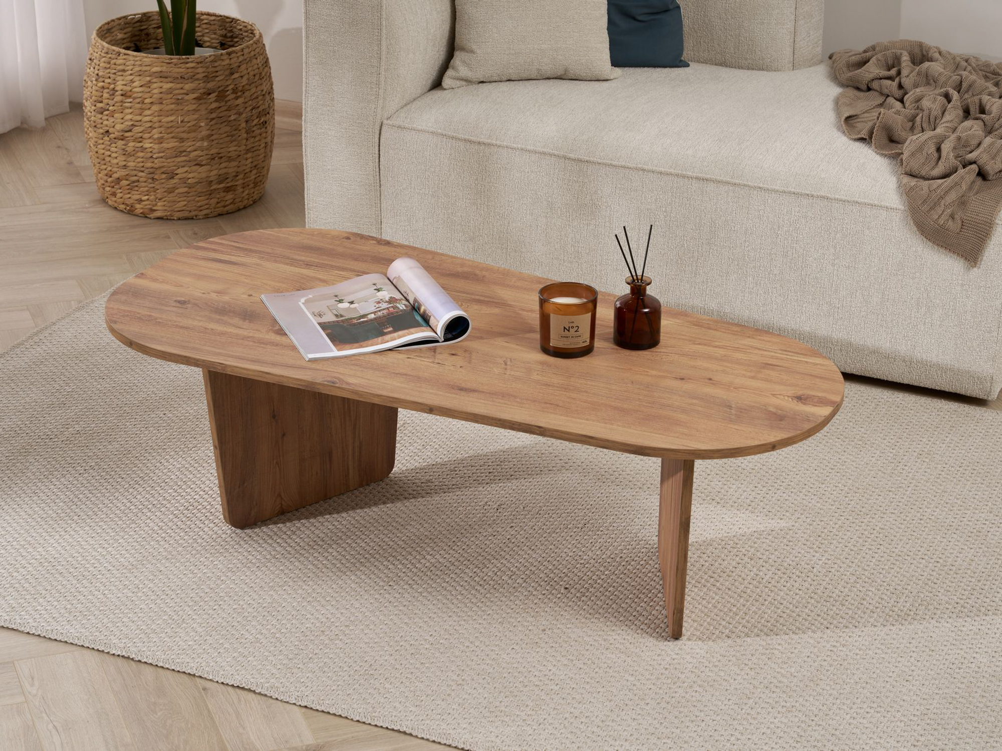 Stolić za kavu Novato 135 (Bor)