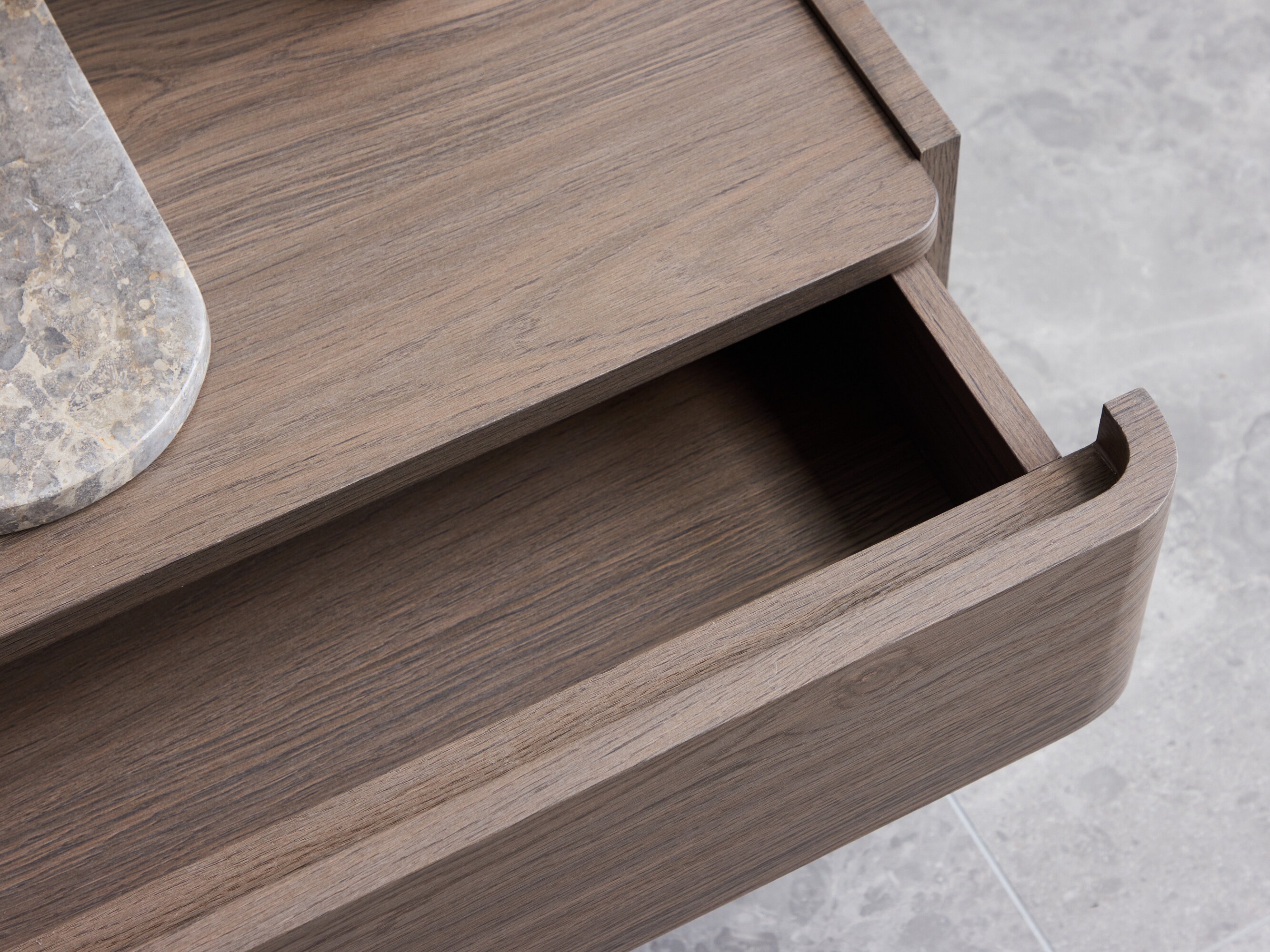 Noćni ormarić Dallas 4744