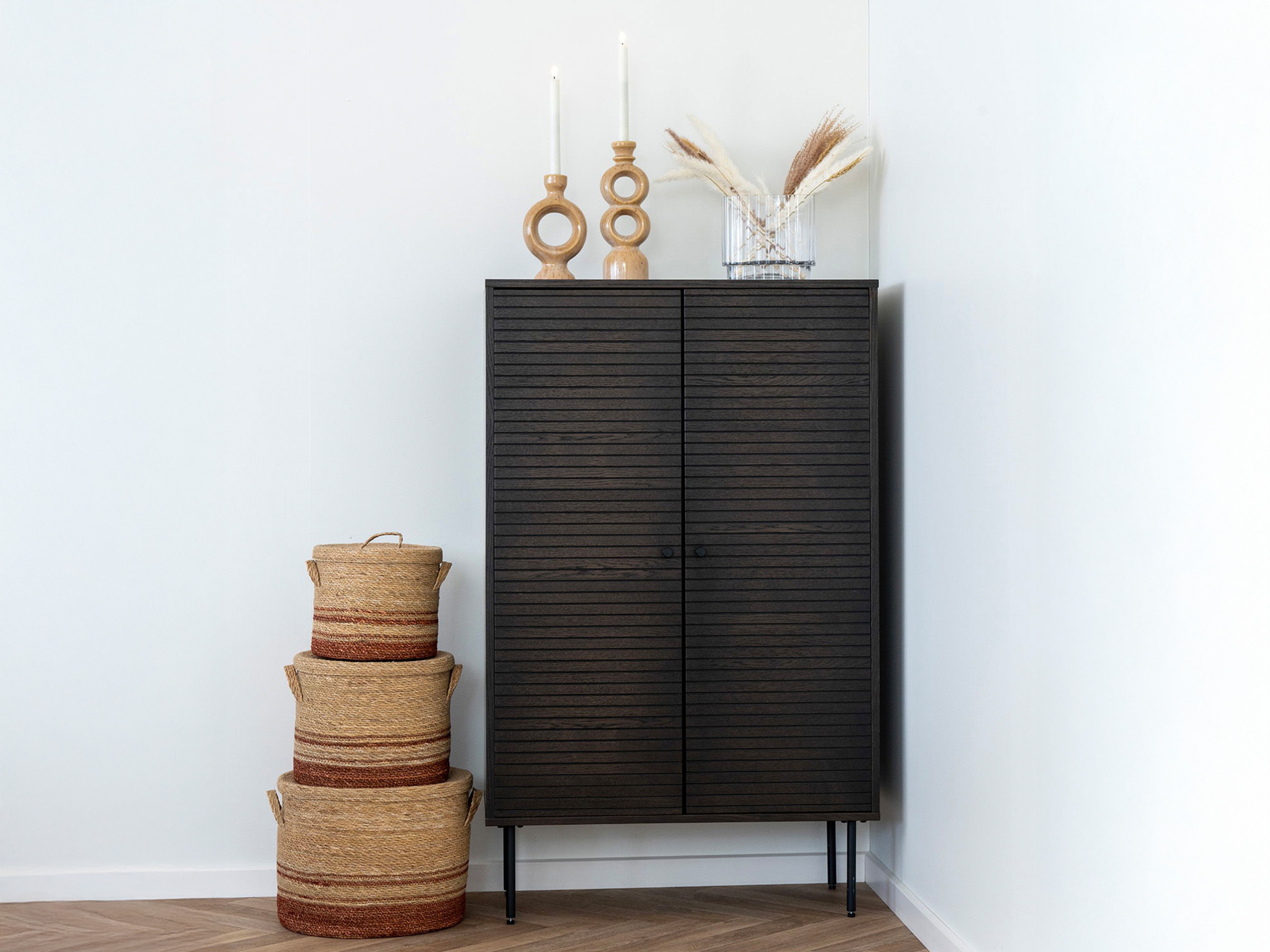 Ormarić Elbelme 106 (Tamni hrast)