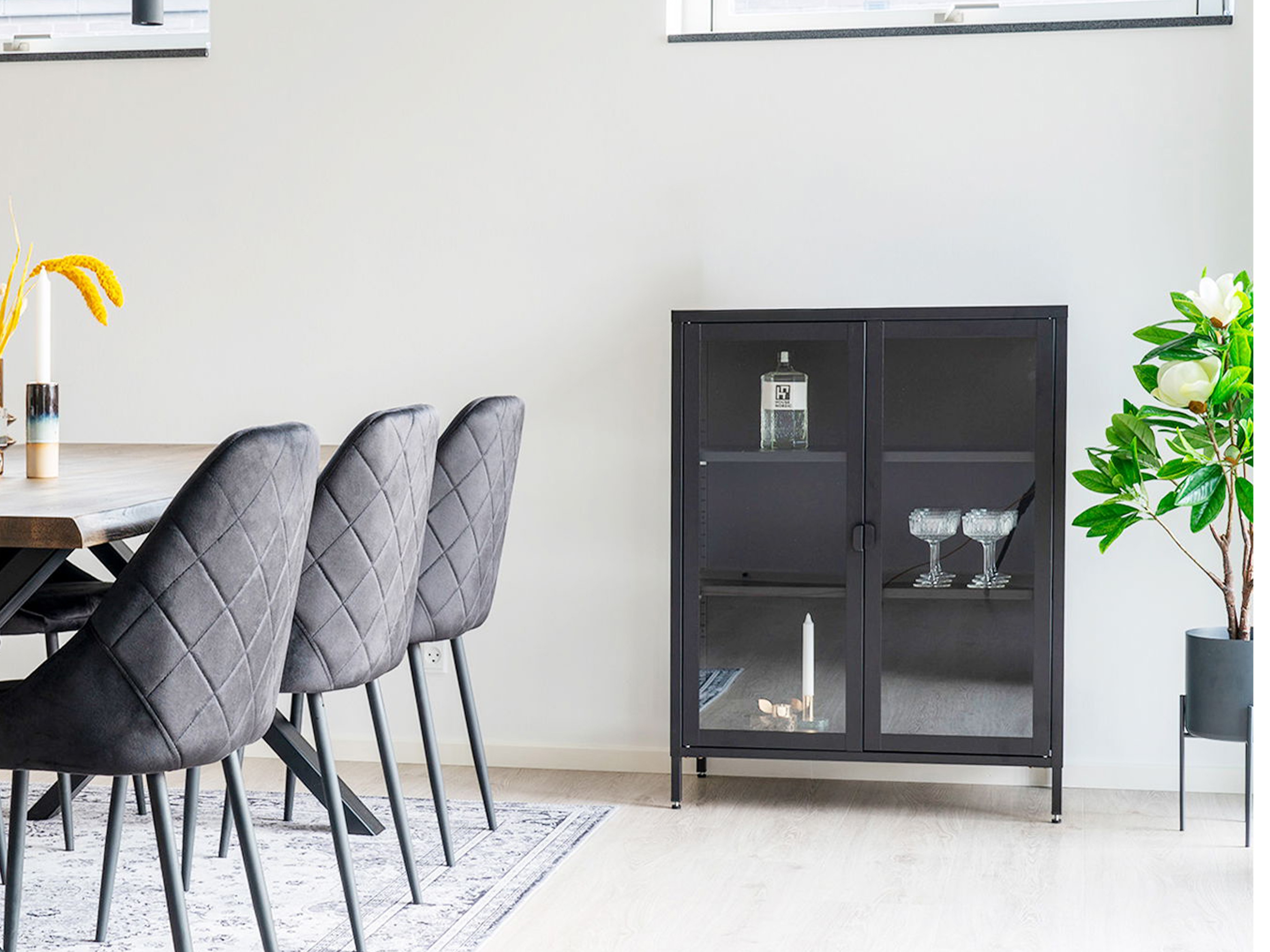 Ormarić Romtolo 106 (Crna)