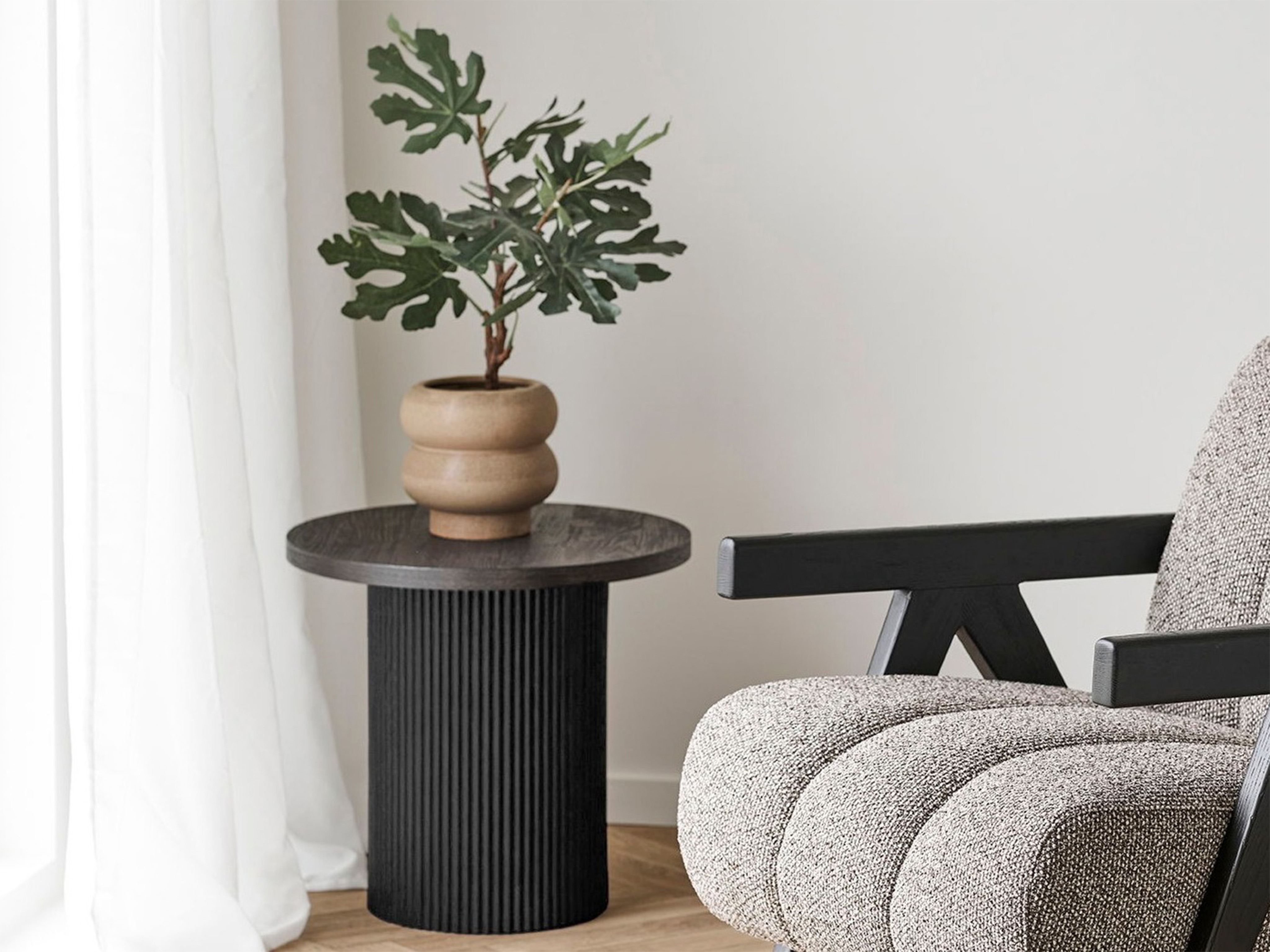 Pomoćni stolić Lirmelo 102 (Tamno smeđa)