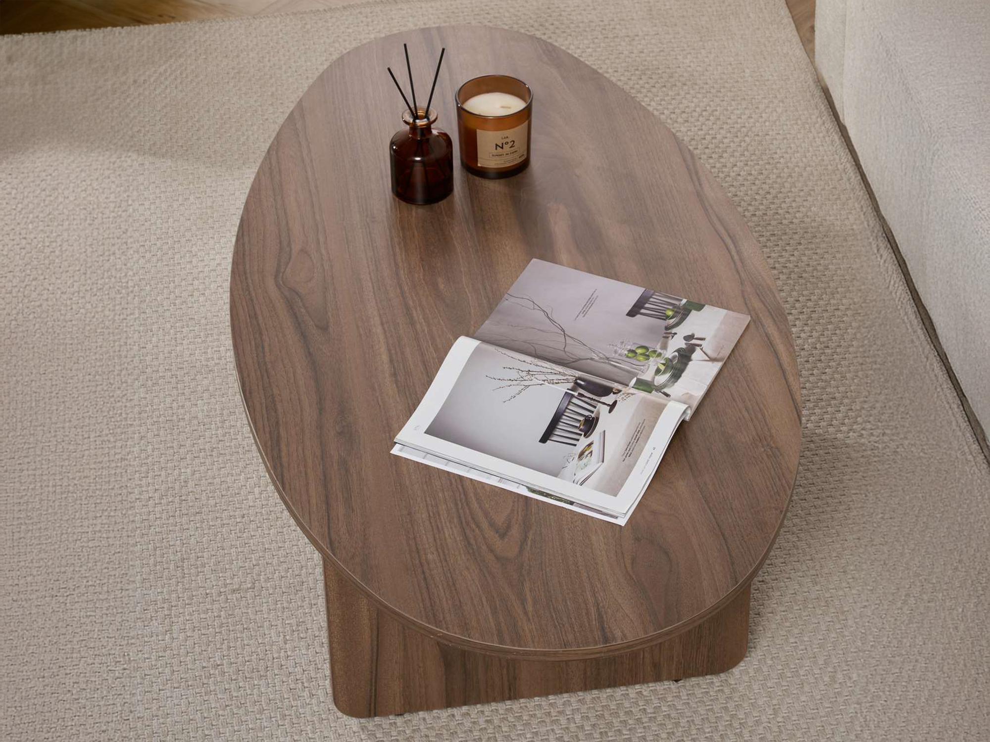 Stolić za kavu Novato 139 (Orah)