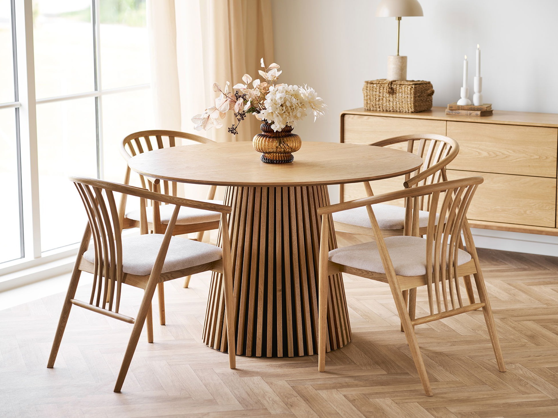 Stol Nolromi 103 (Hrast)