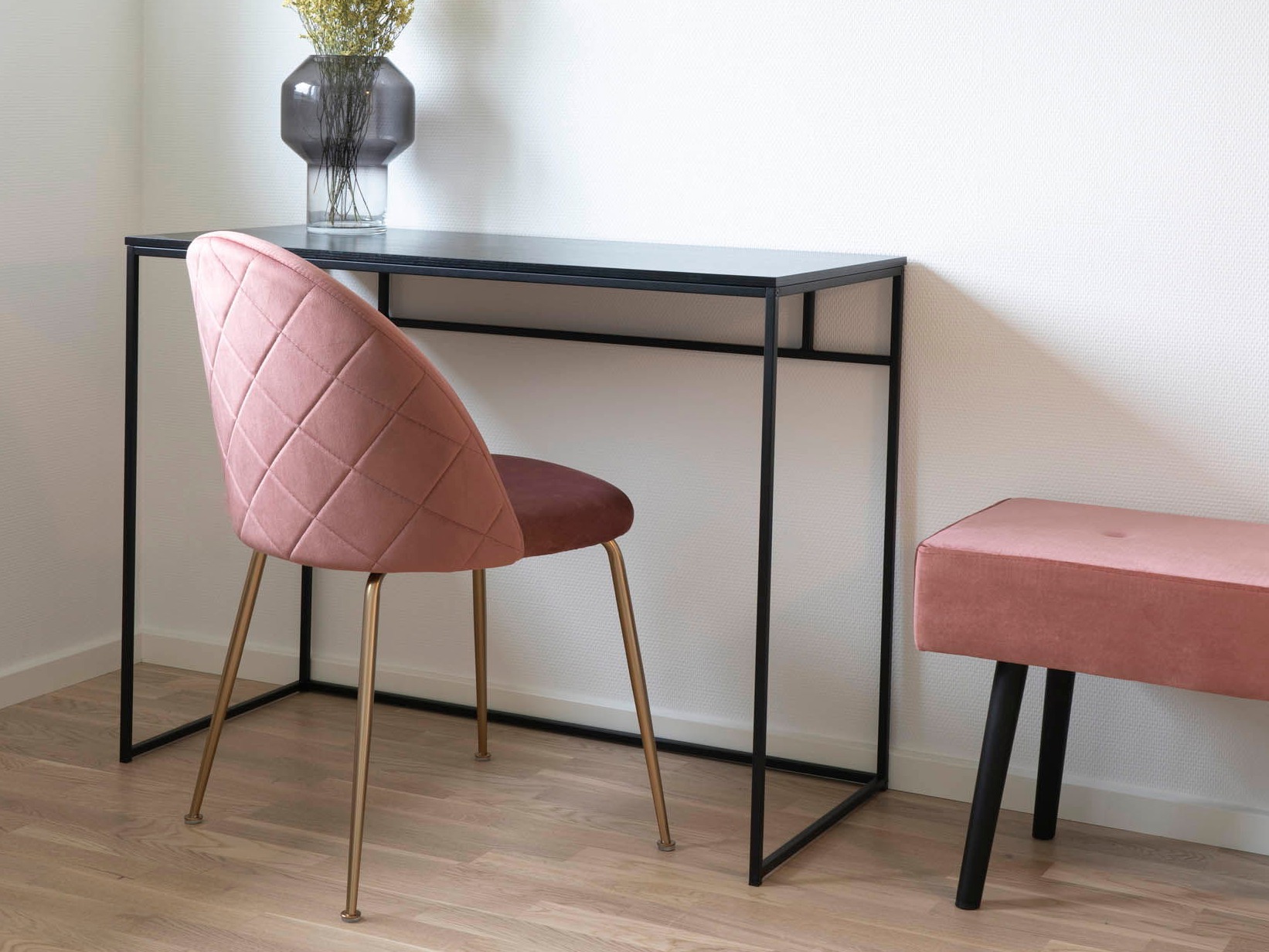 Stolica Brea 184 (Ružičasta)