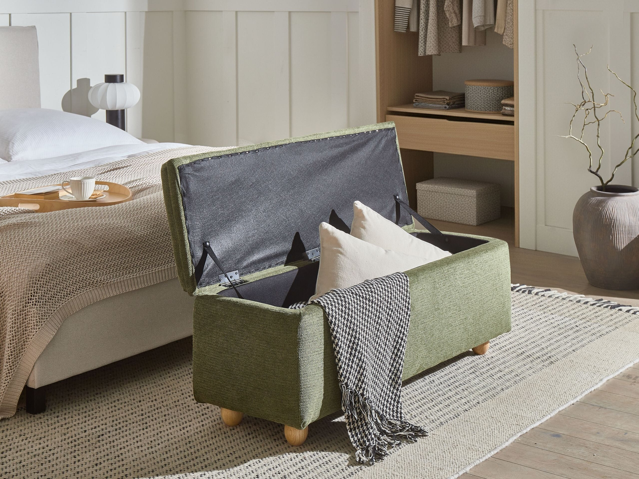 Tapecirana klupa Berwyn 2918 (Zelena)