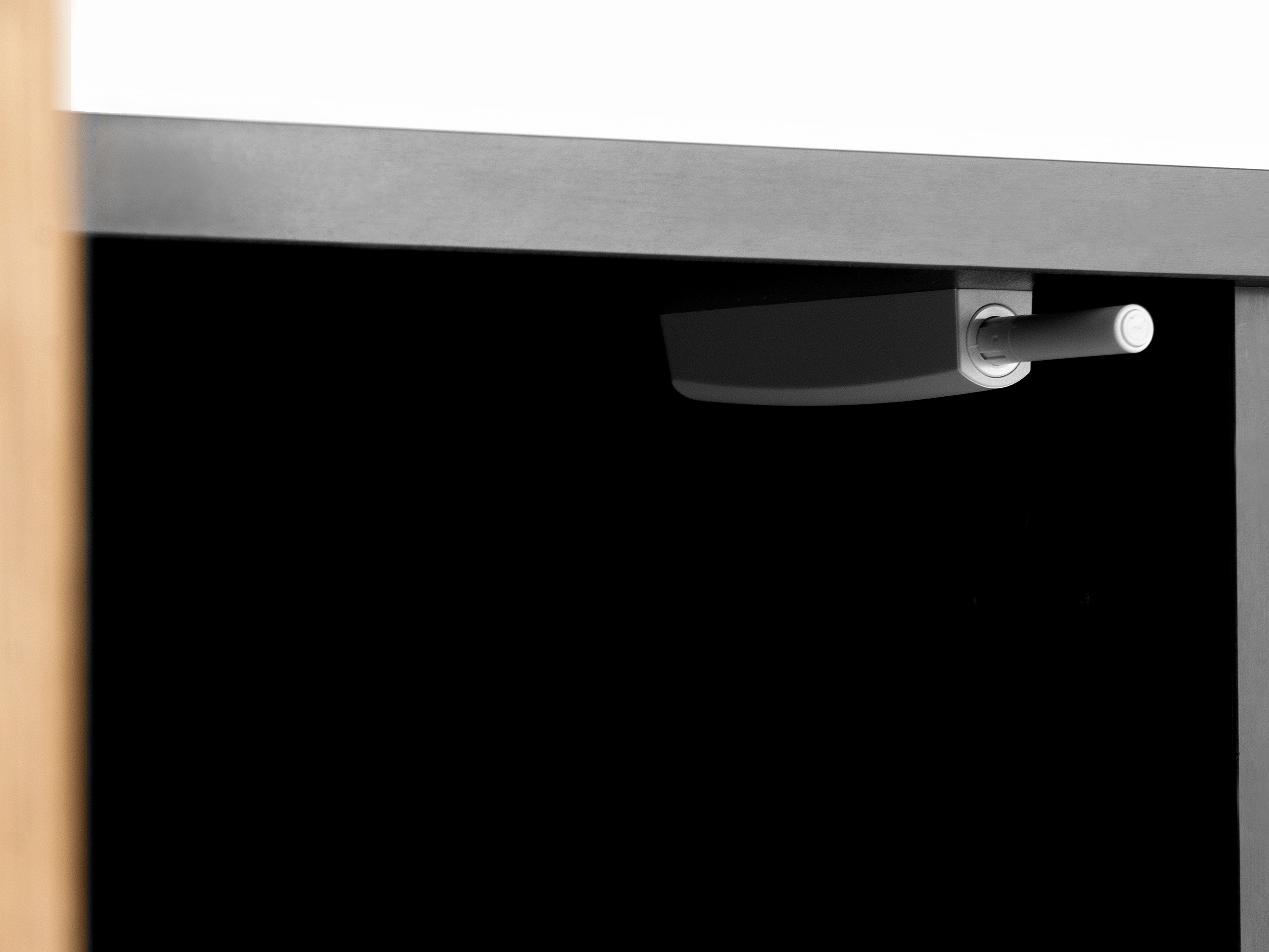 TV stol Corevaru 103 (Crna)