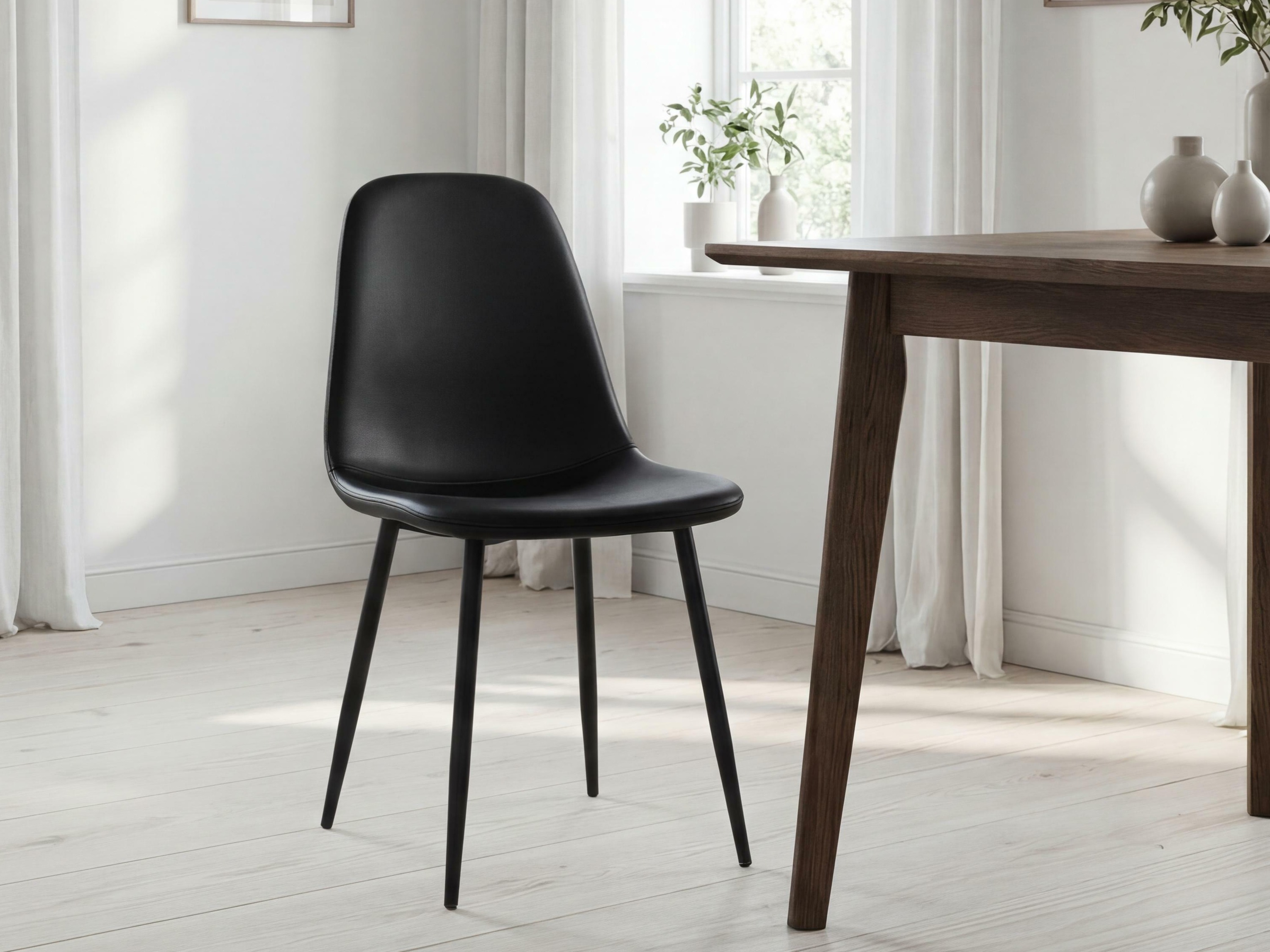 Stolica Brea 237 (Crna)