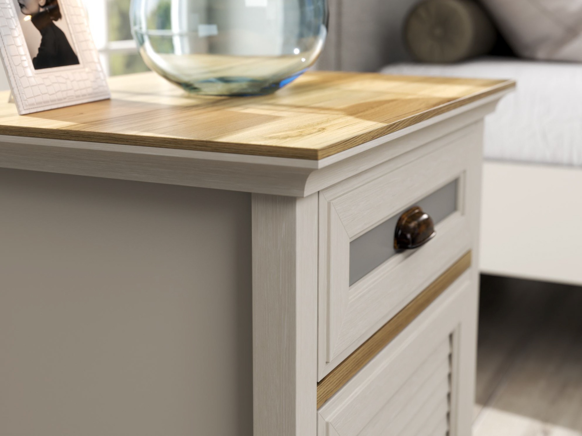 Noćni ormarić Melvero 122