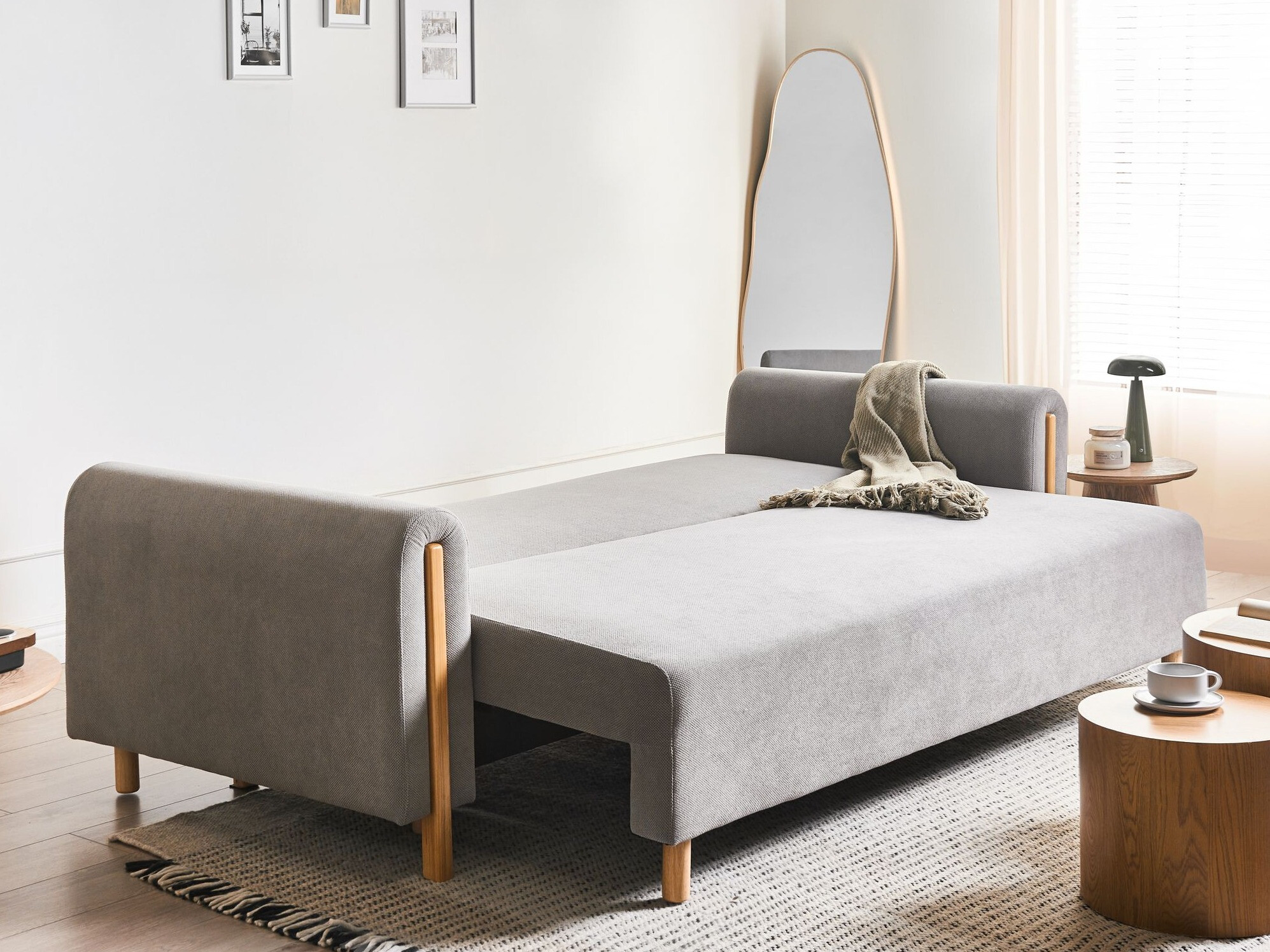 Kauč na razvlačenje Berwyn 2936 (Siva)