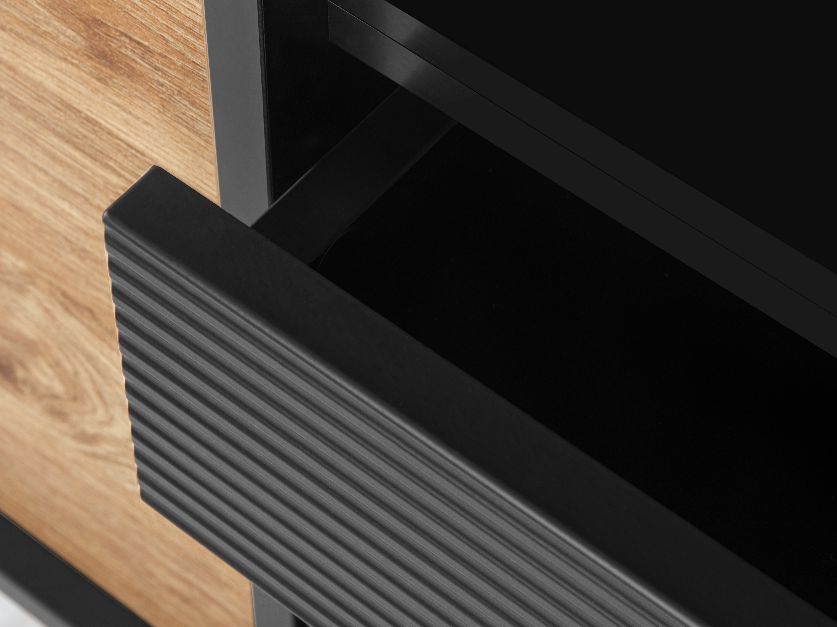 TV stol Corevaru 105 (Crna)