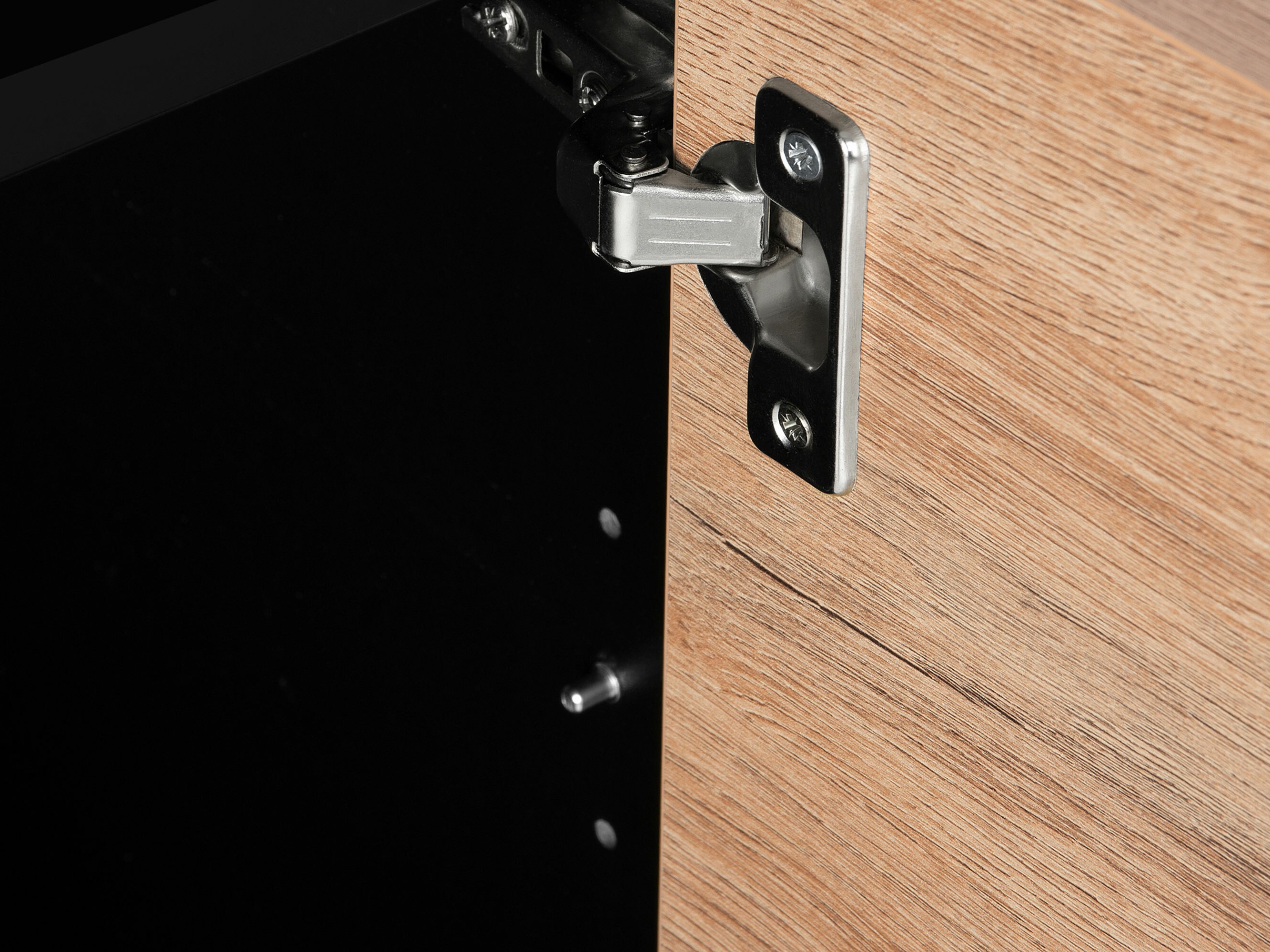 Ormarić Corevaru 115 (Crna)