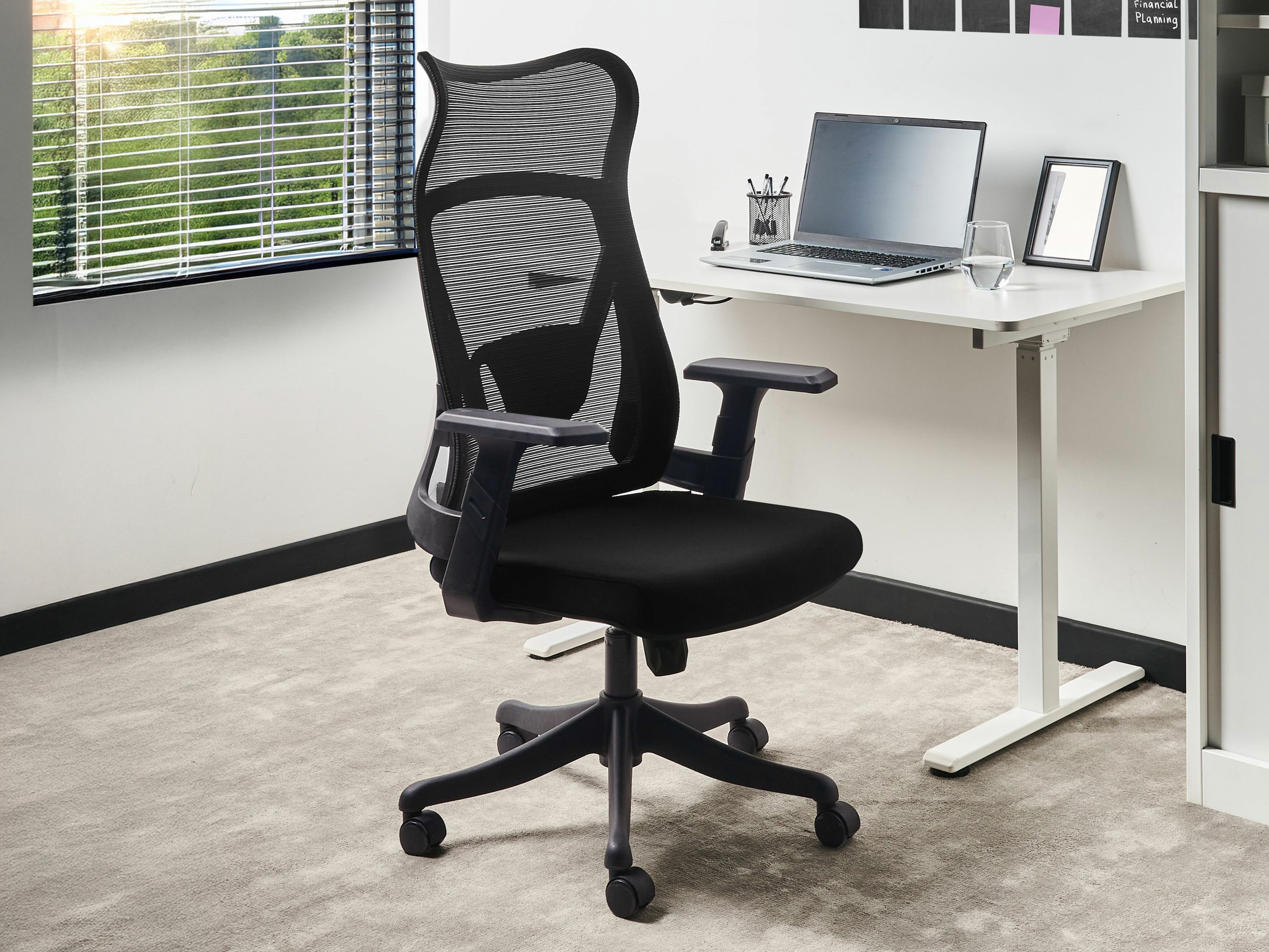 Uredska stolica Berwyn 2939 (Crna)