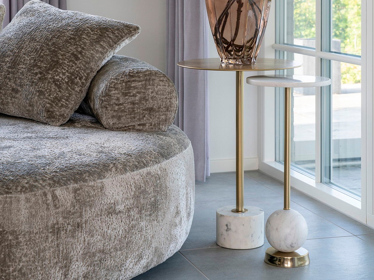 Pomoćni stolić Brea 263