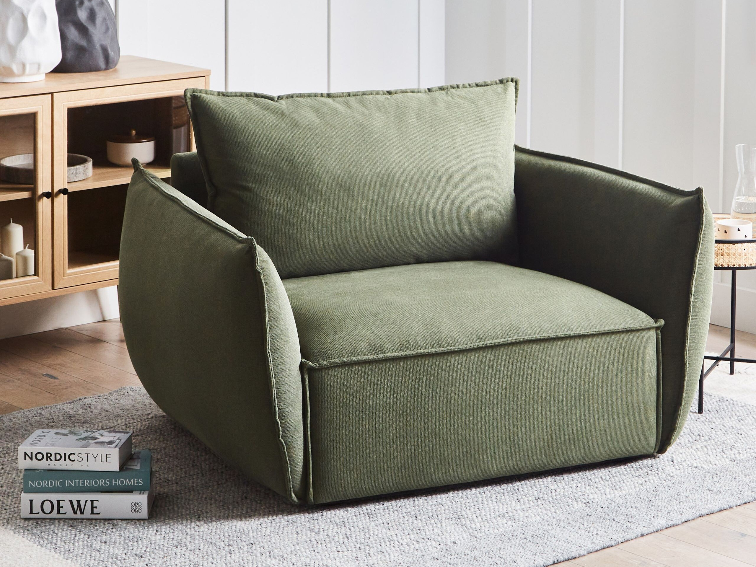 Fotelja Berwyn 2704 (Tamnozelena)