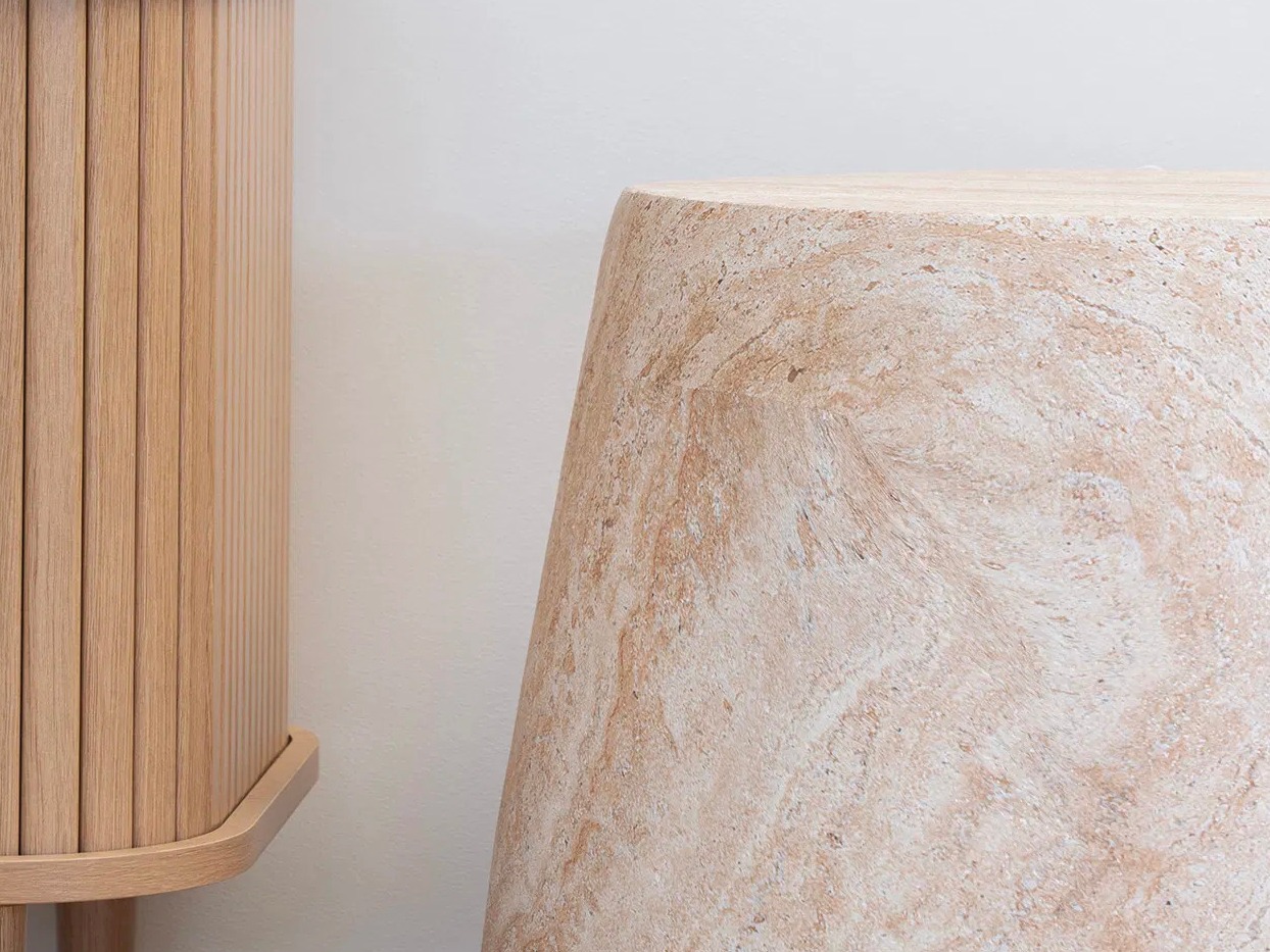 Pomoćni stolić Brea 285