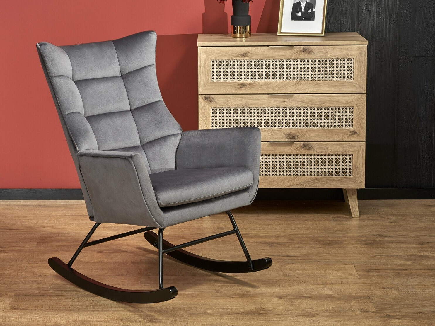 Stolica za ljuljanje SC9648