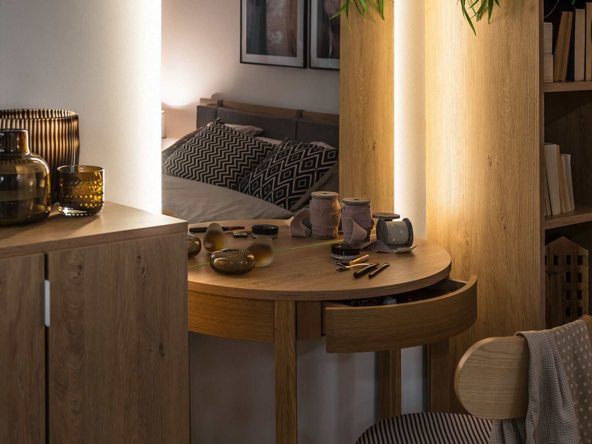 Toaletni stolić Sosero 107 (Hrast)