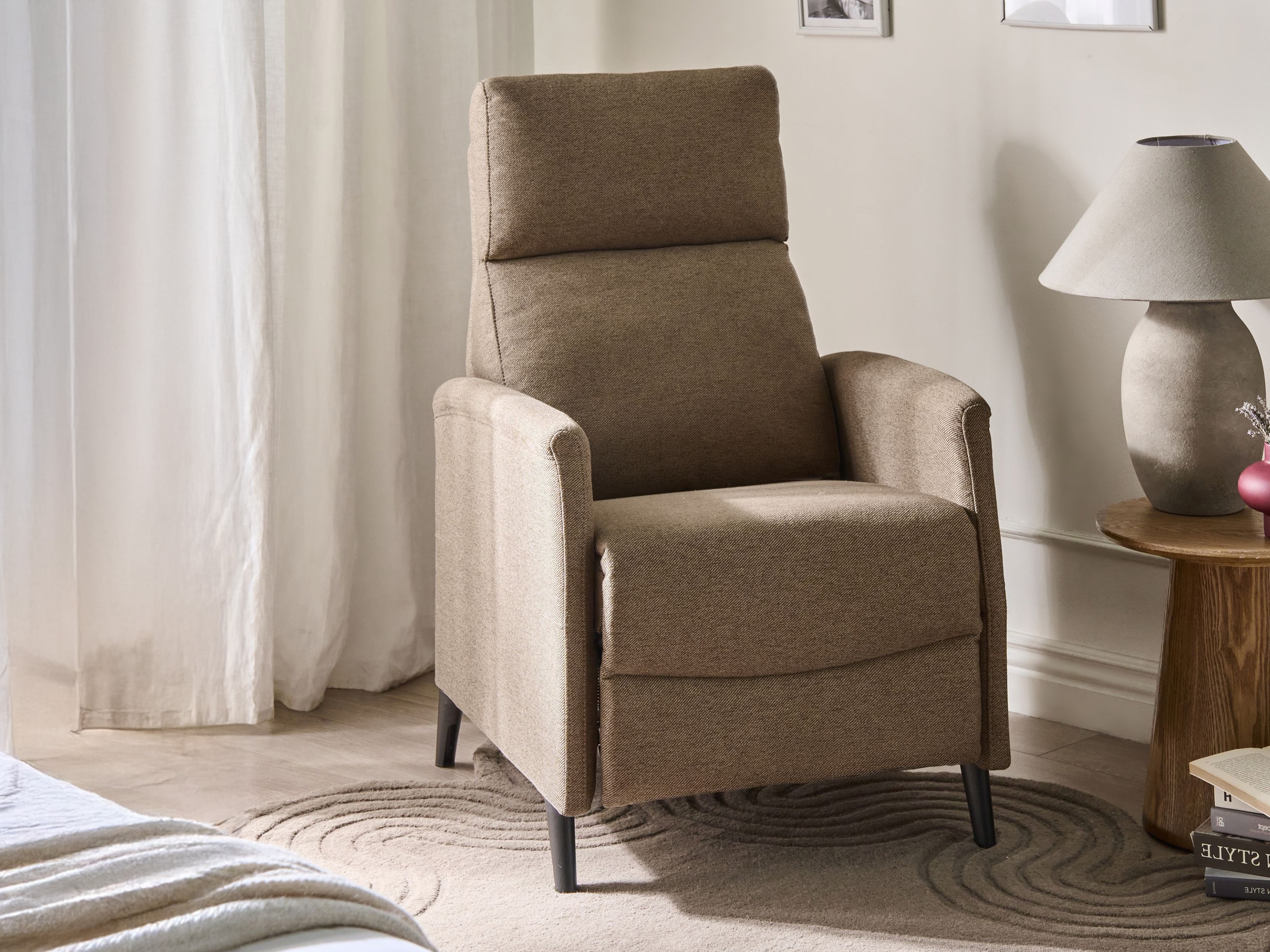 Podesiva fotelja Berwyn 2462 (Smeđa)