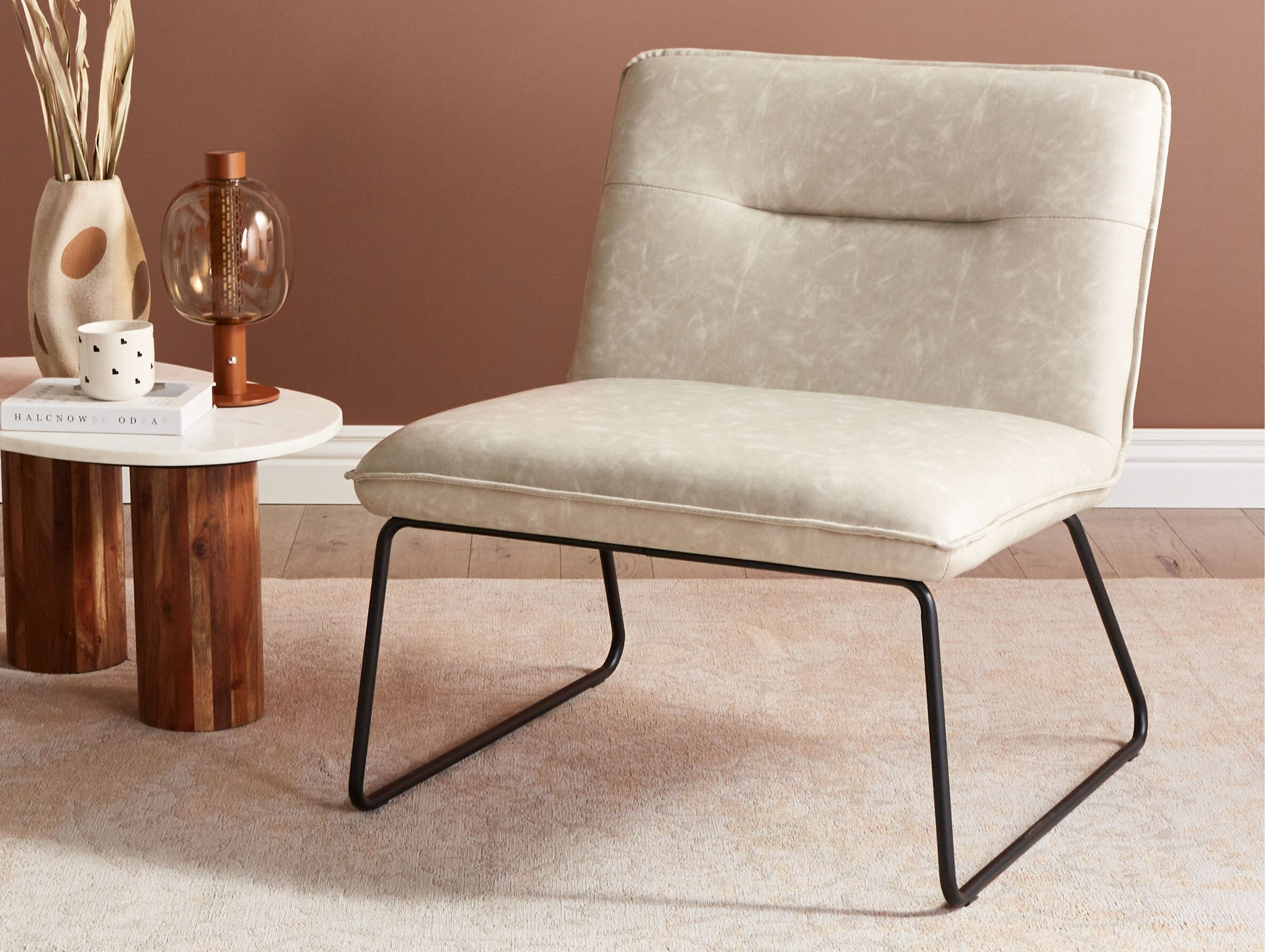 Fotelja Berwyn 3134 (Svijetlo bež)