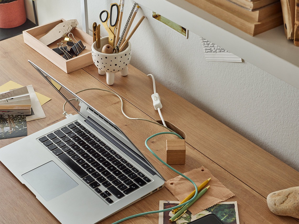 Uredski stol Ruvruvi 115