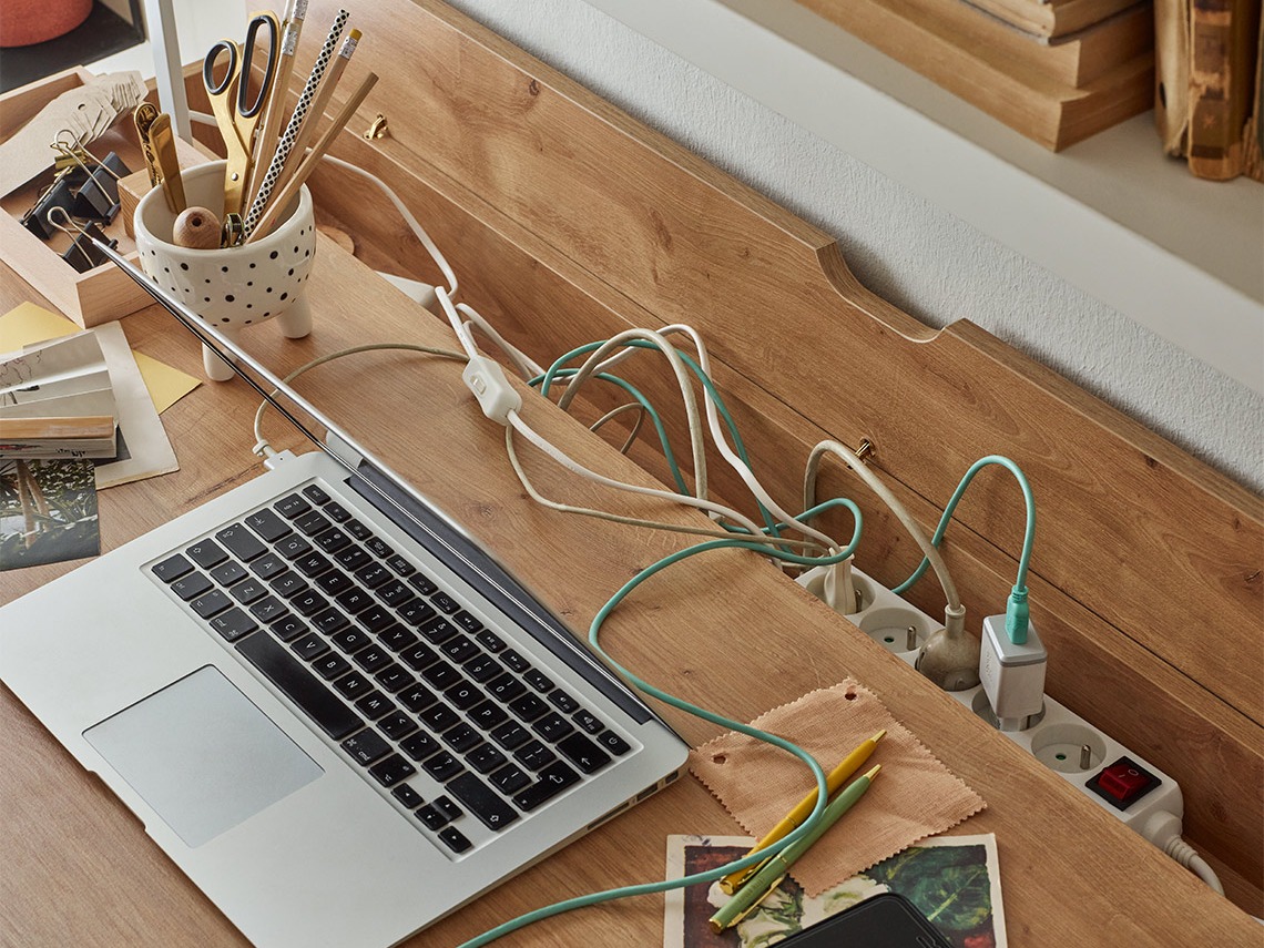 Uredski stol Ruvruvi 115