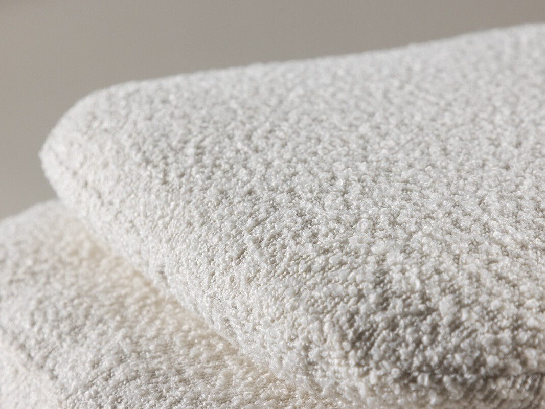 Tapecirana klupa SC9750