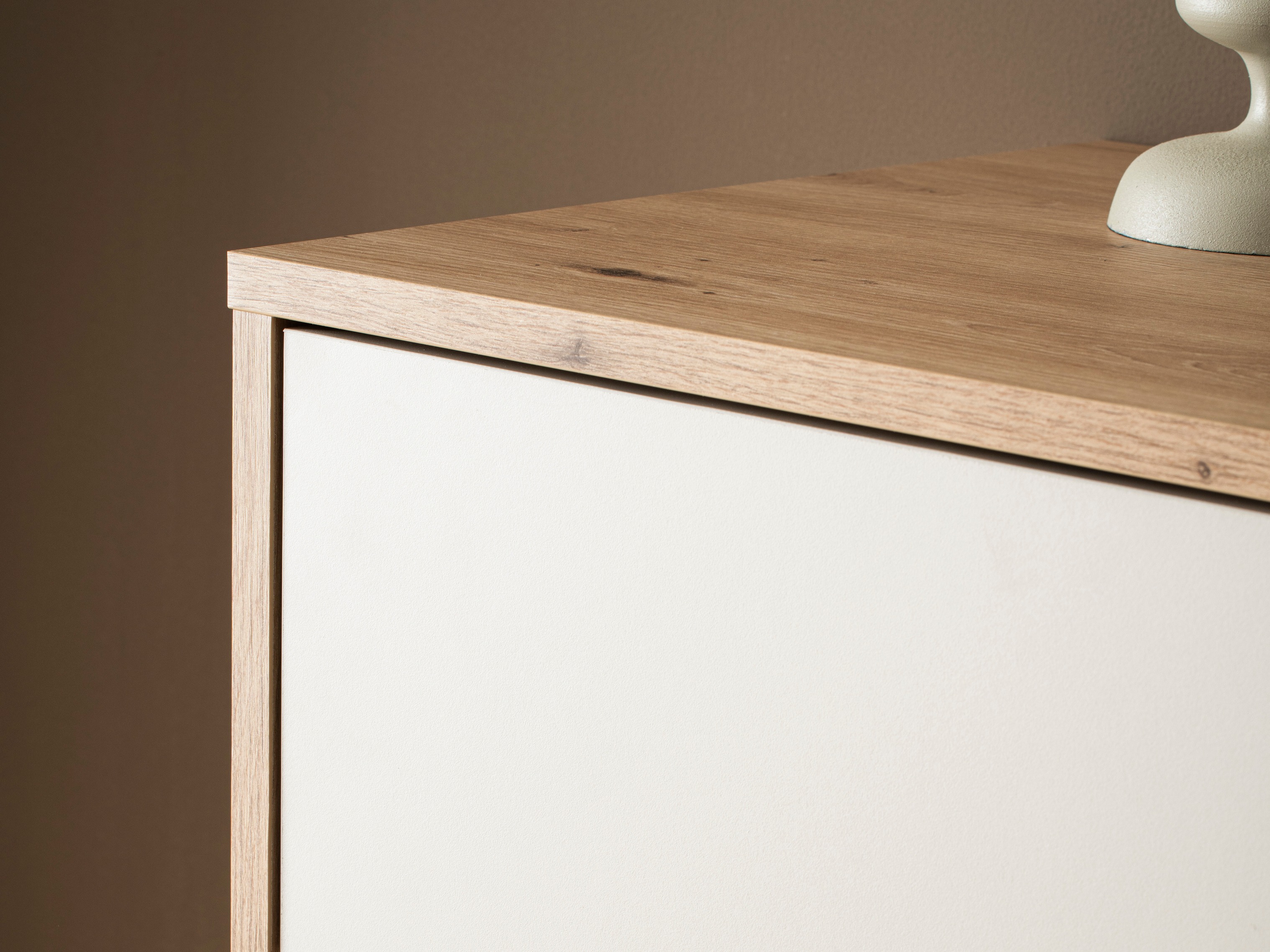 Ormarić Ferciro 108