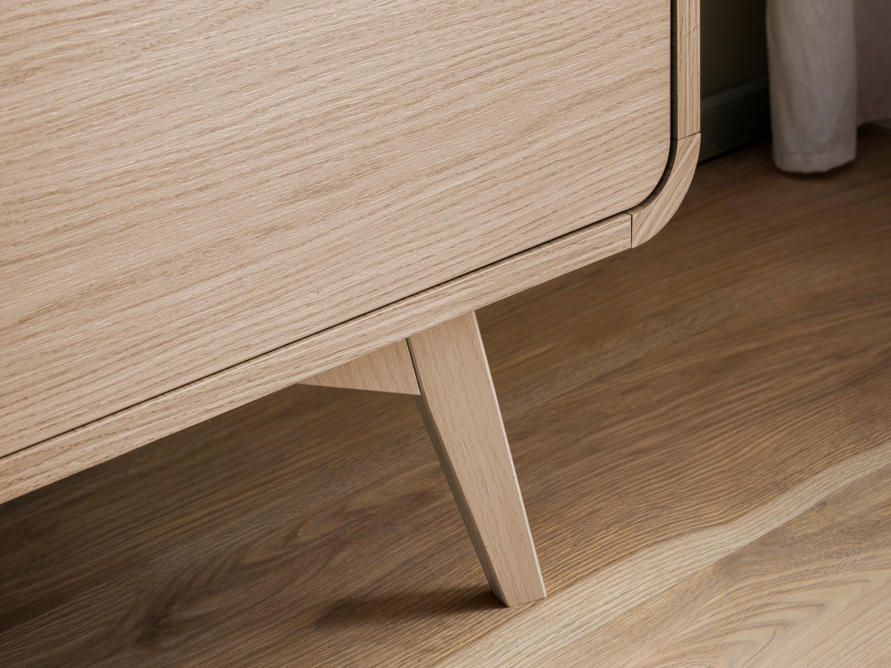 Ormarić Vesdore 104