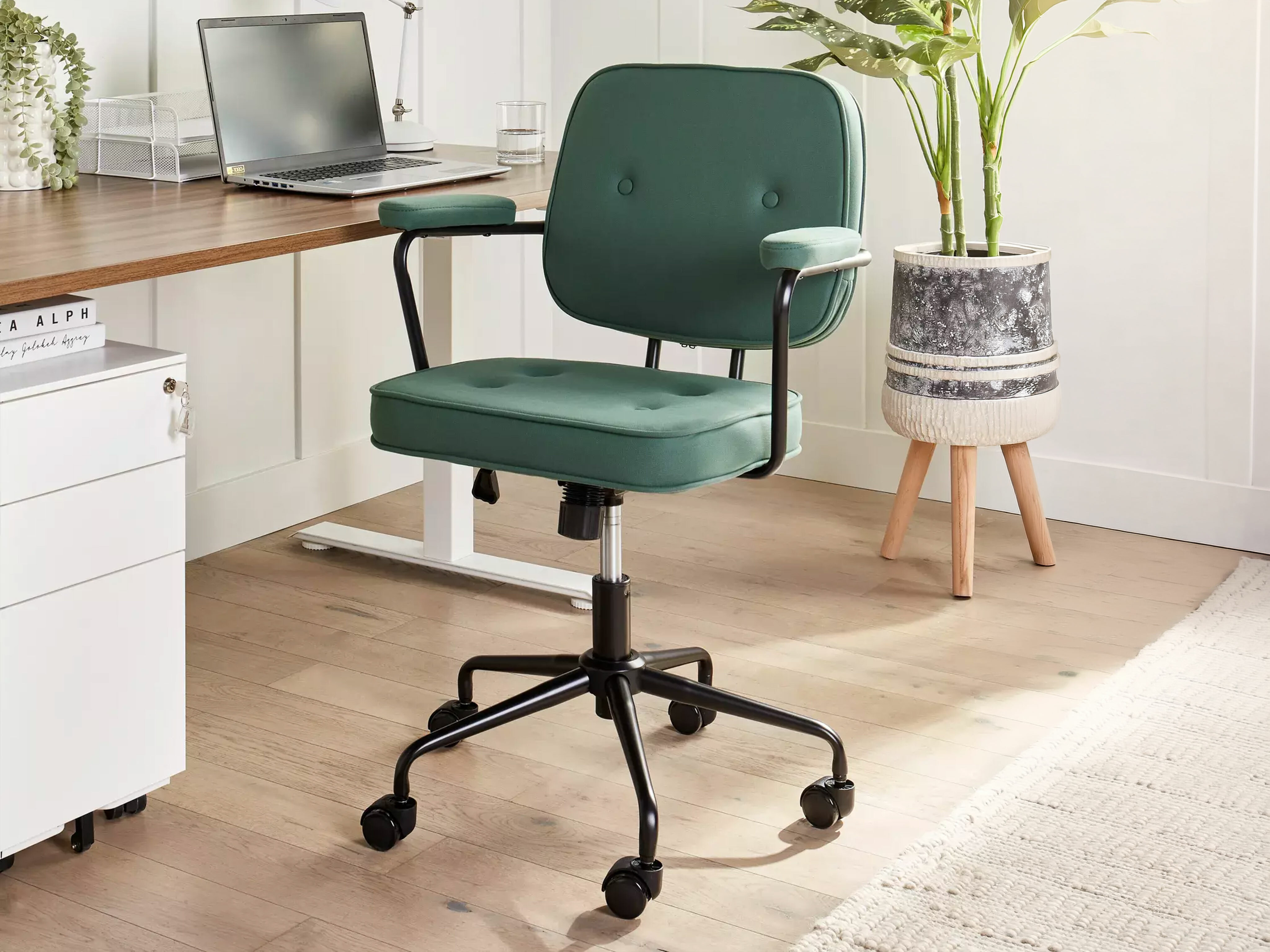 Uredska stolica Berwyn 901 (Tamnozelena)