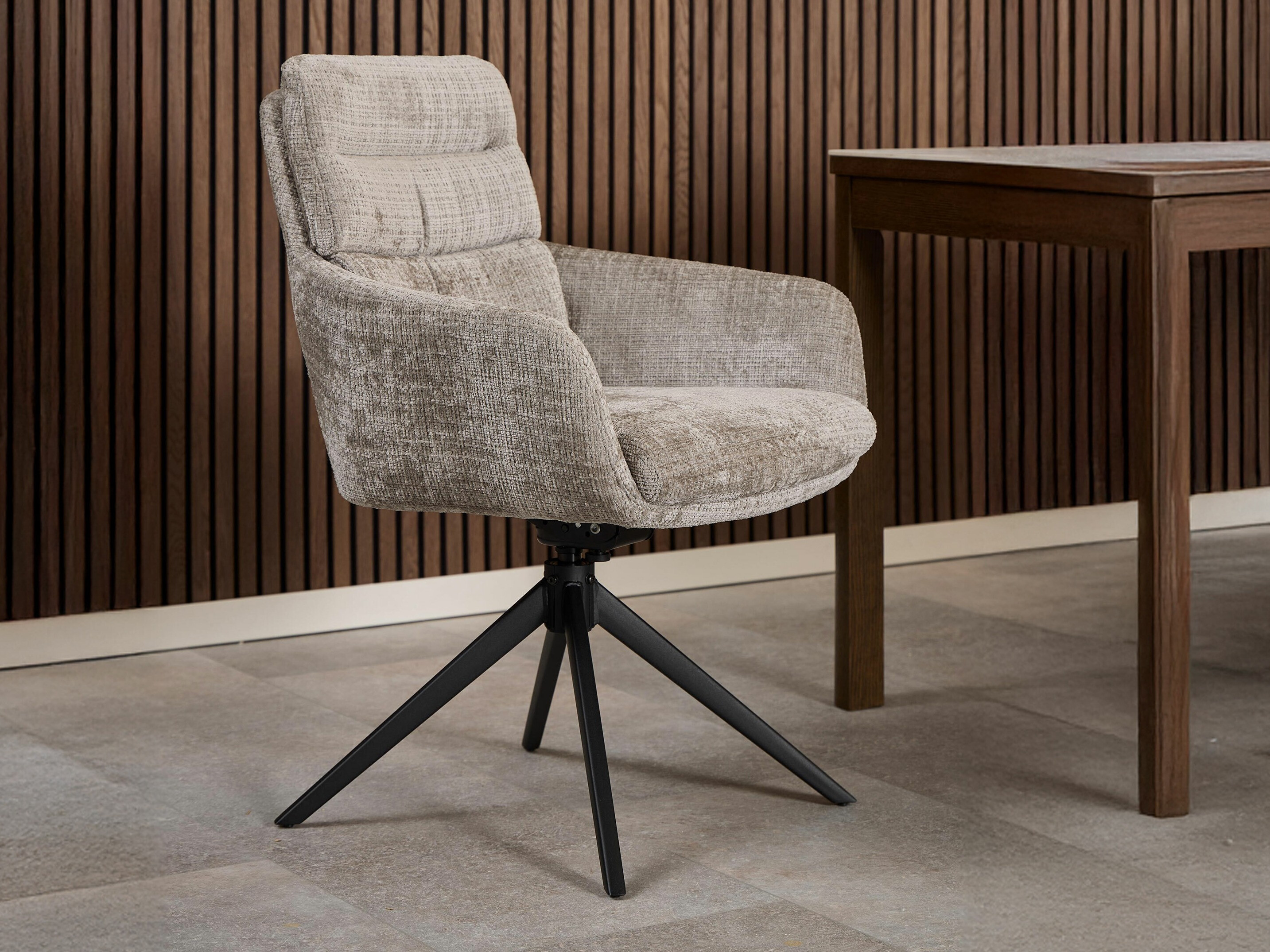 Stolica Norsica 1034 (Crna + Siva)