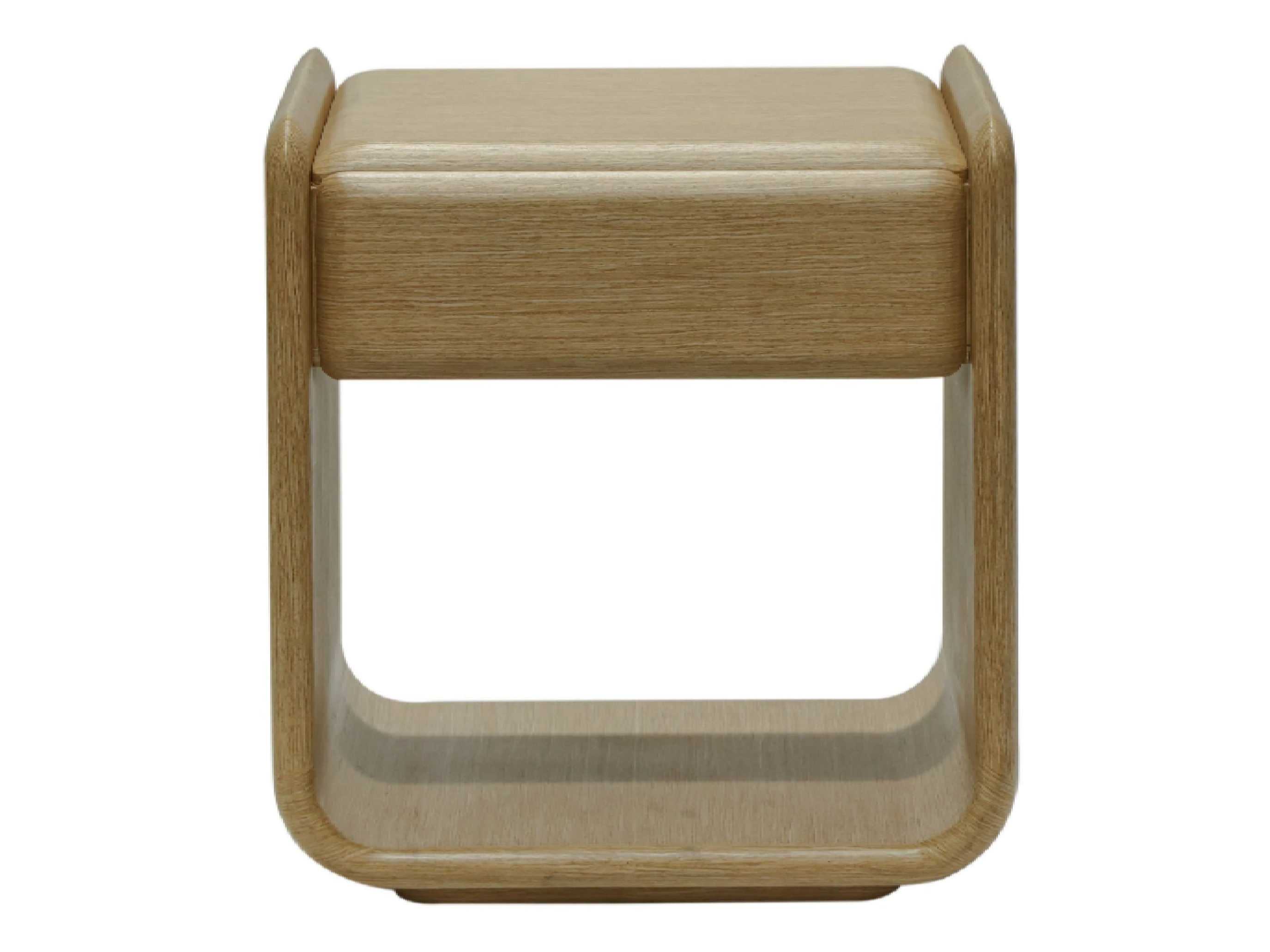 Noćni ormarić Burleson 575