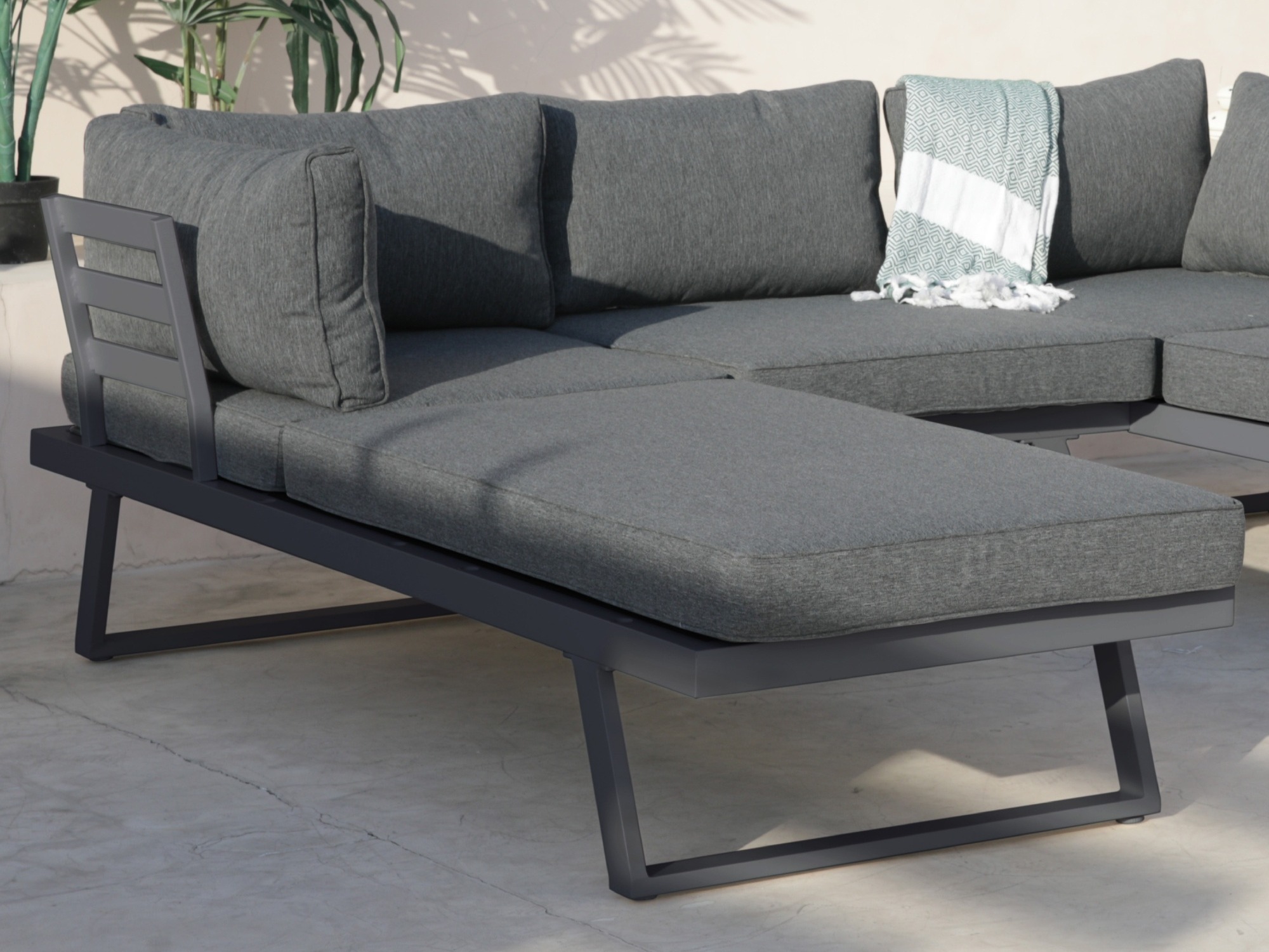 Set vrtnog namještaja Burleson 581