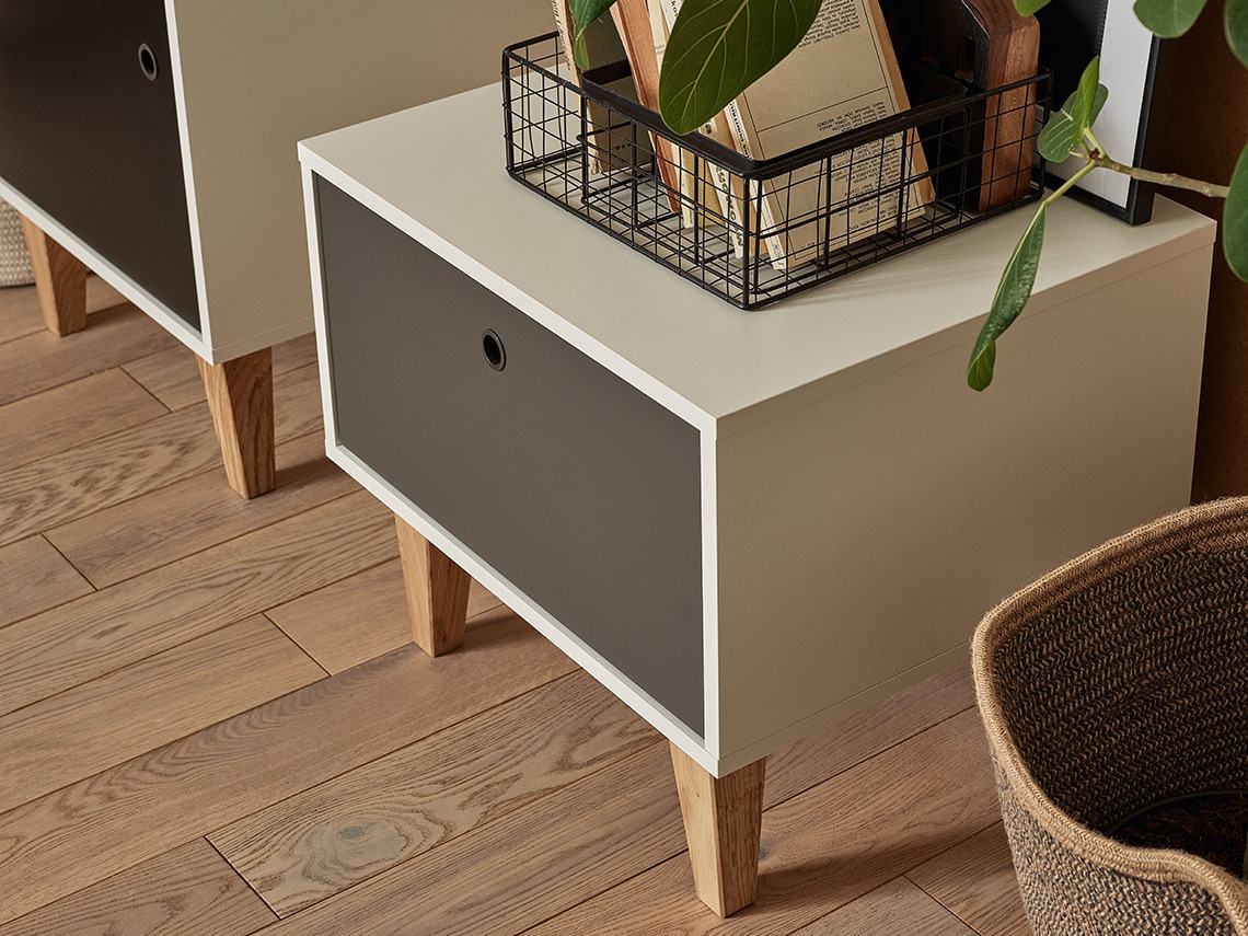 Noćni ormarić Domfera 107