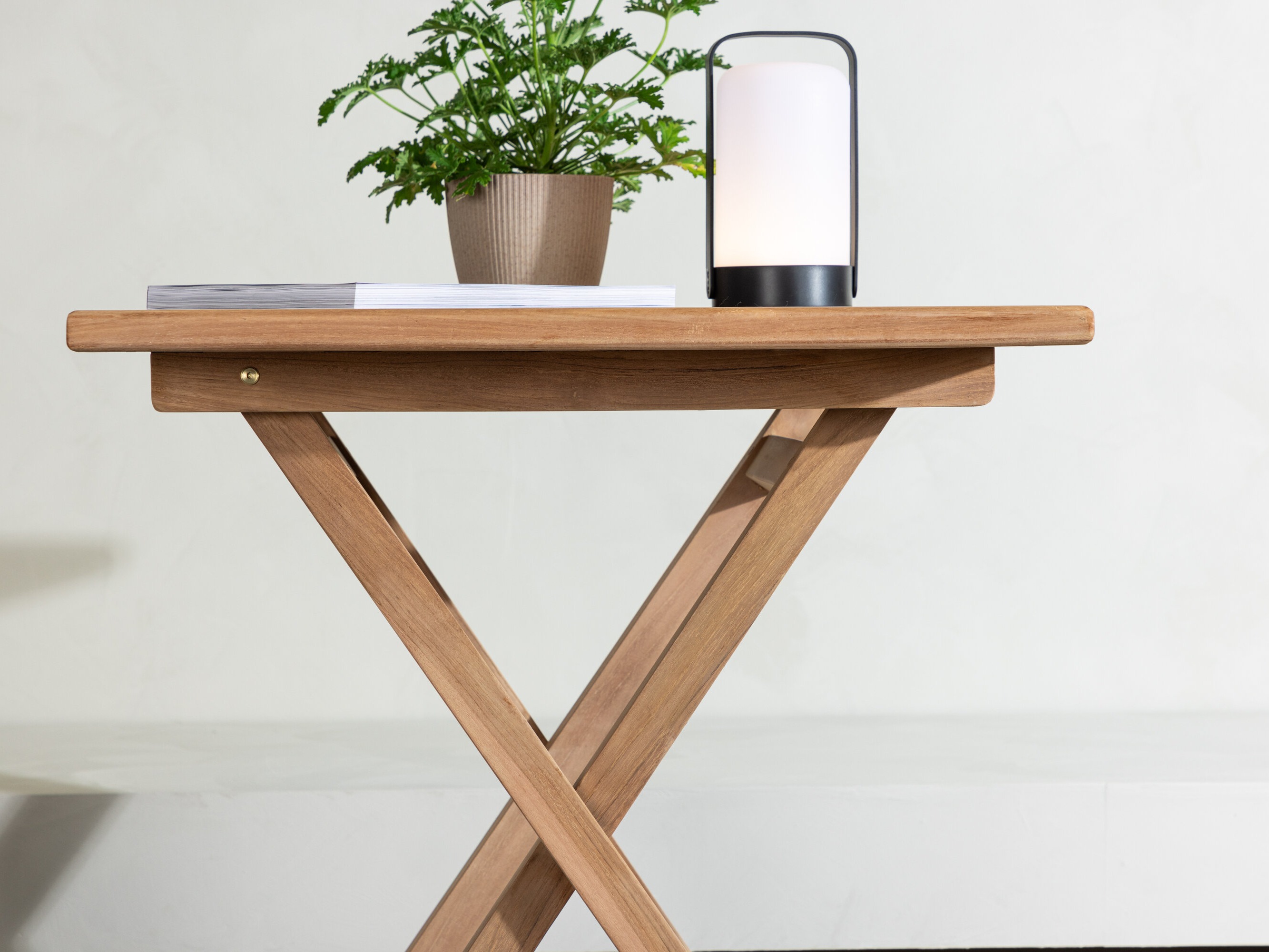 Vrtni stolić za kavu Nunova 137