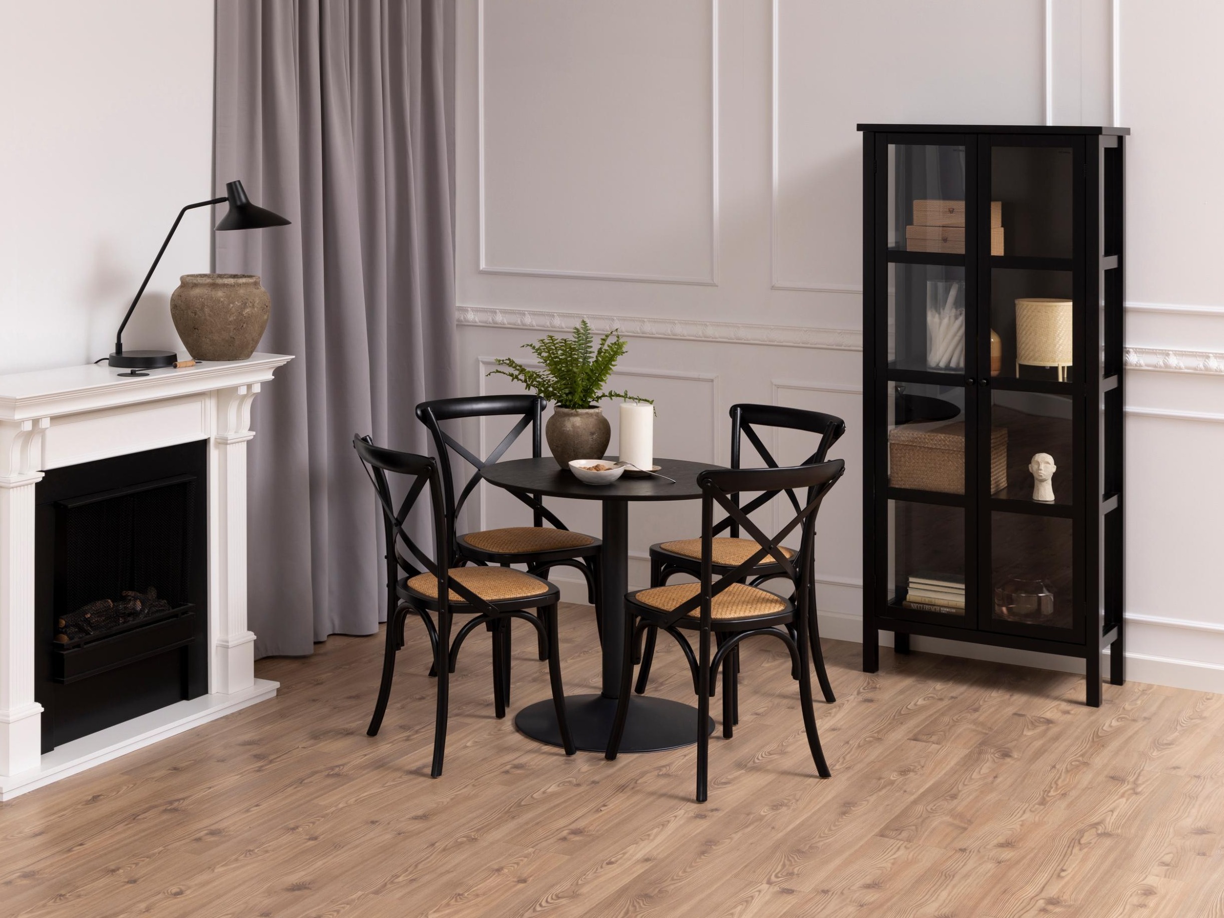 Stol Norsica 1057 (Crna + Crni jasen)