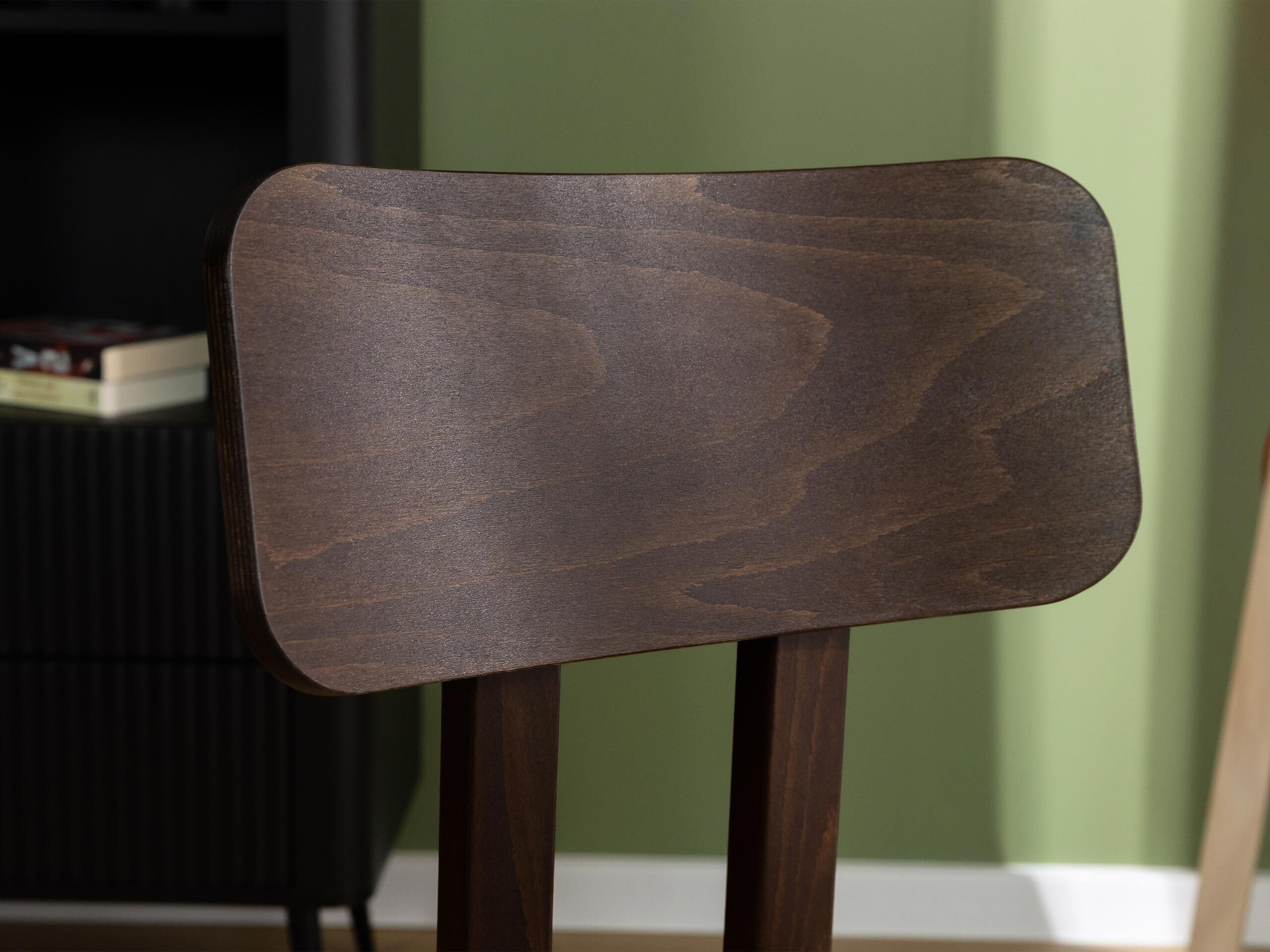 Stolica Victorville 382 (Orah)