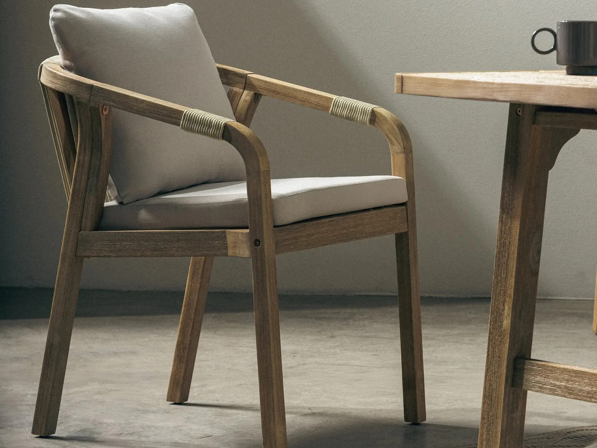 Vrtna stolica Burleson 644 (Bež)