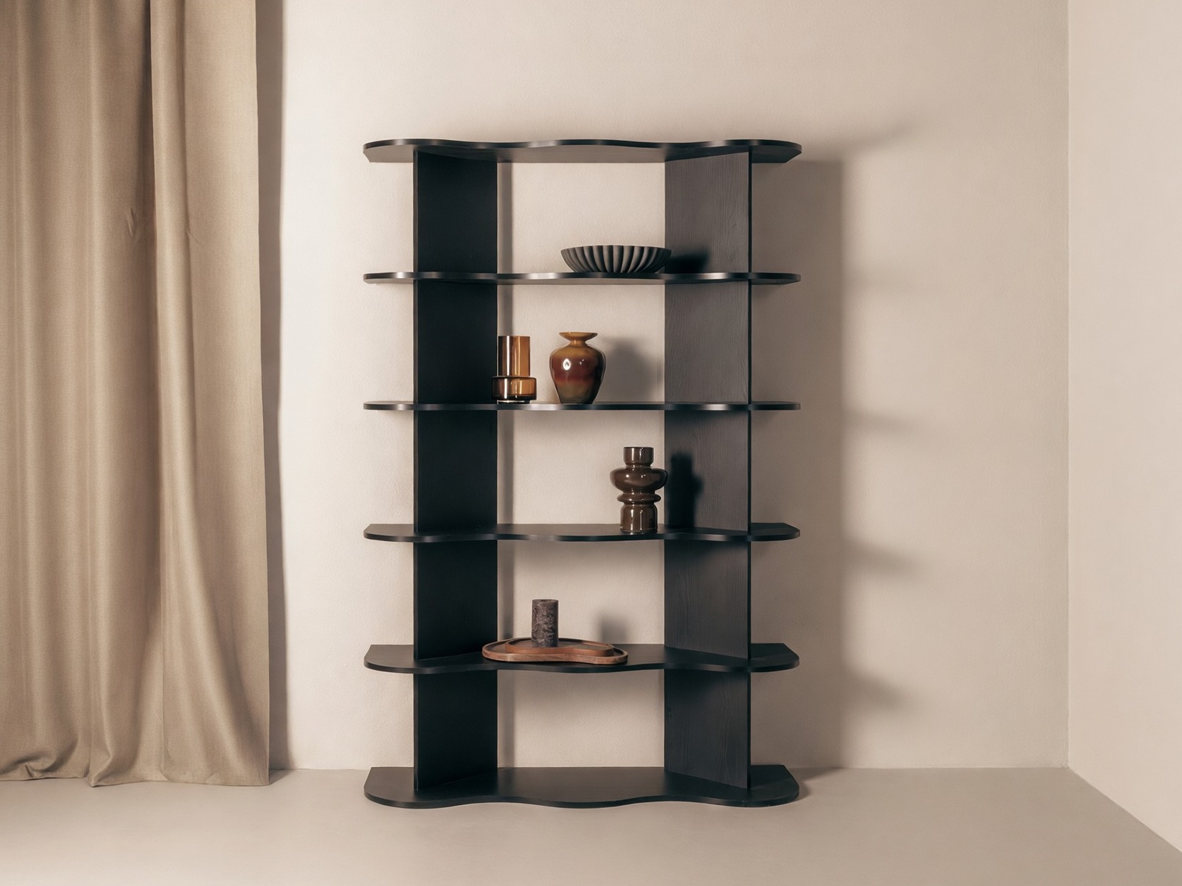 Polica Burleson 694 (Crna)