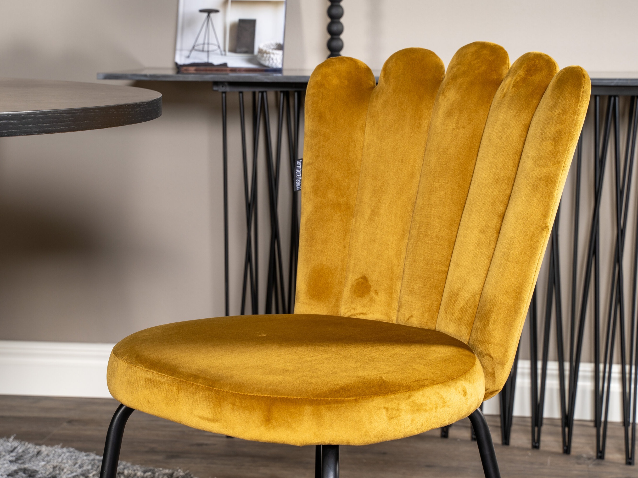 Blagovaonski set Dallas 316 (Žuta + Crna)