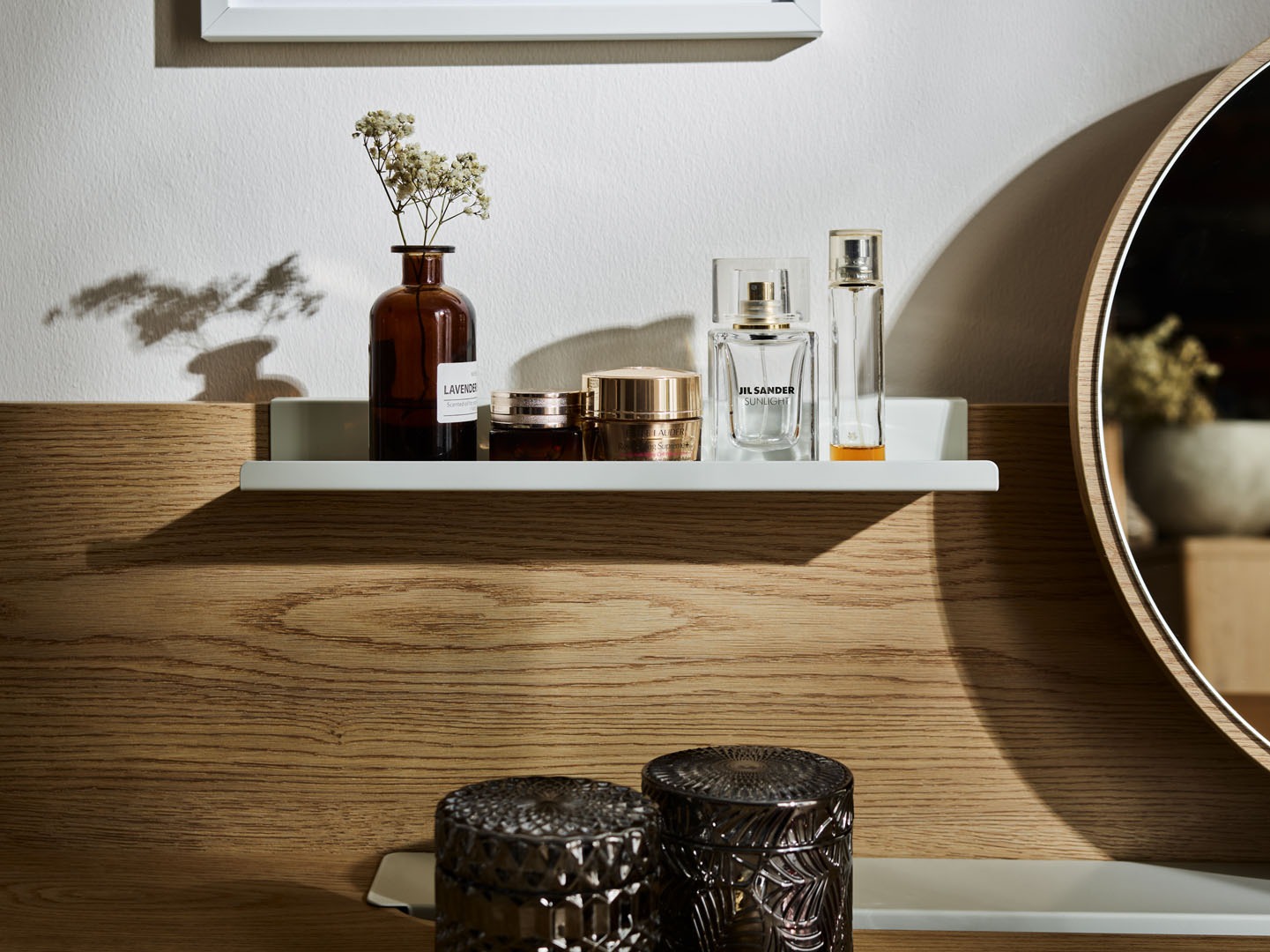 Toaletni stolić Ruvcamu 107