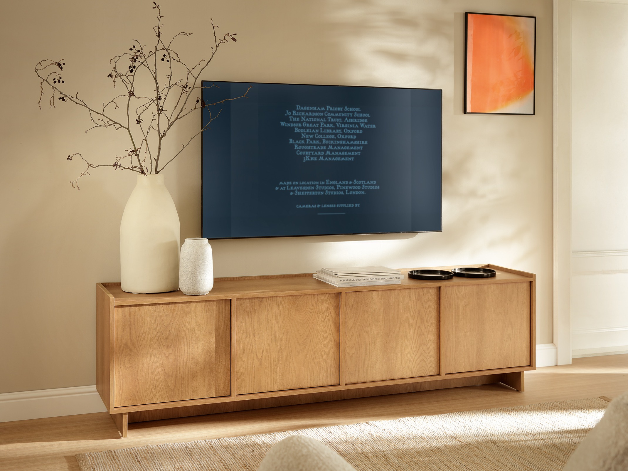 TV stol Romsona 101