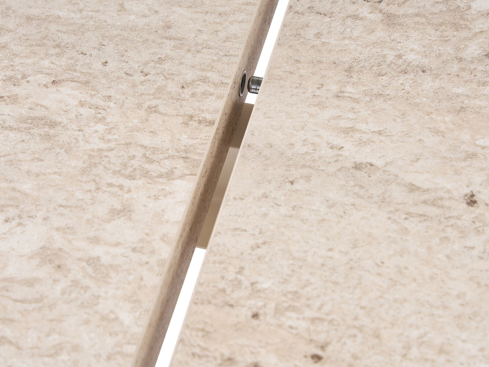 Stol Novato 146 (Svijetla Travertine)
